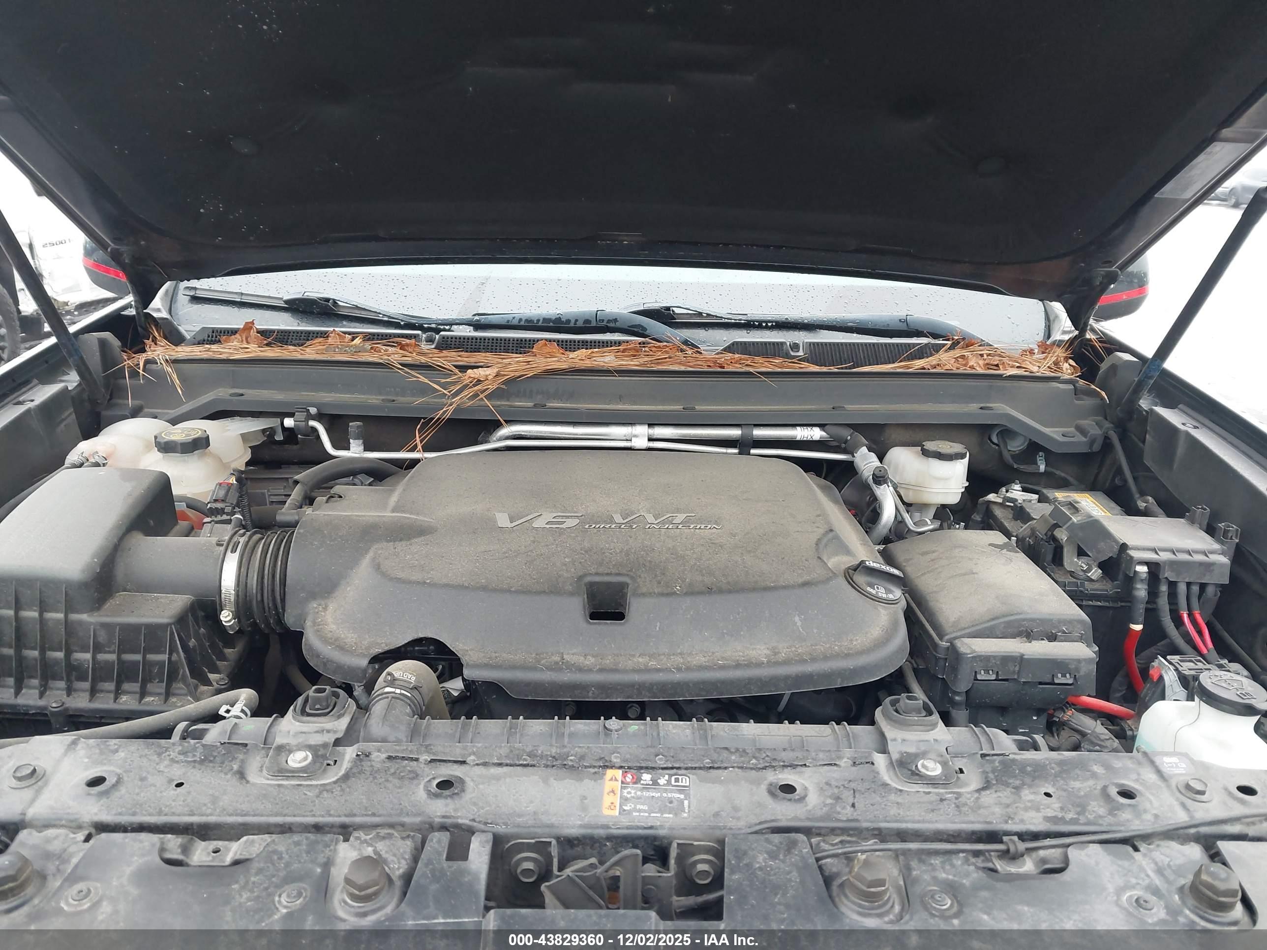 CHEVROLET COLORADO image 10