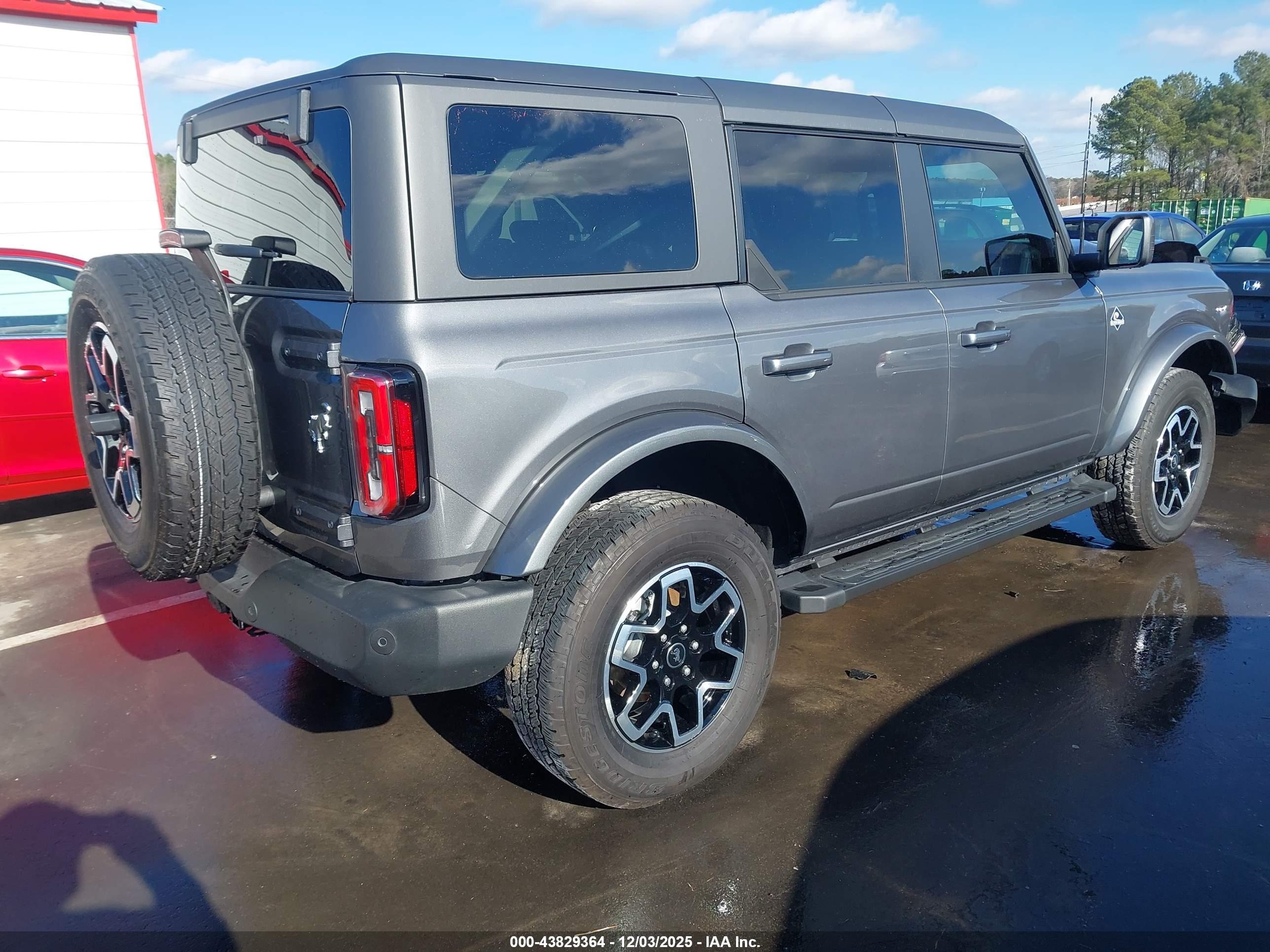FORD BRONCO image 4