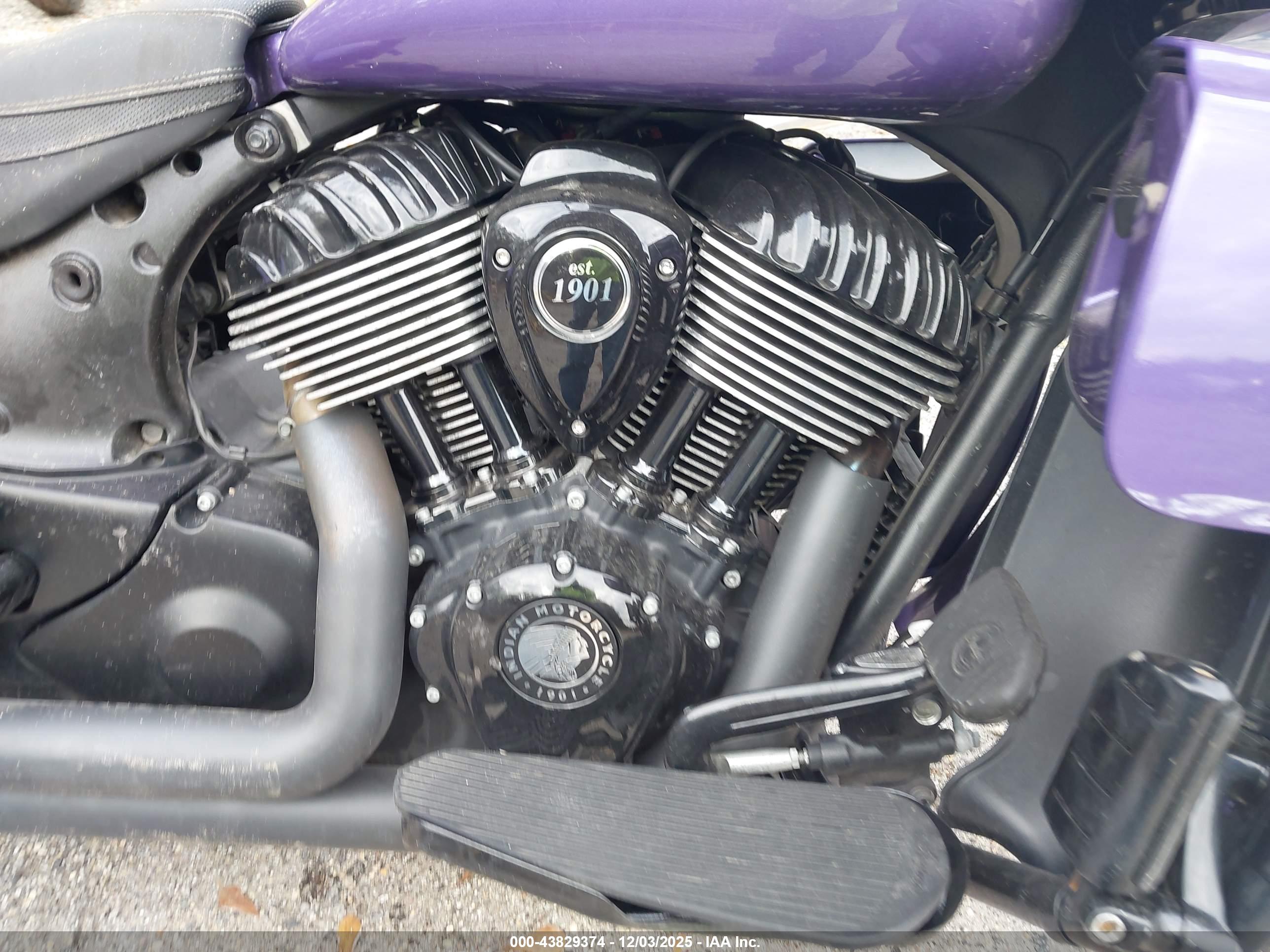 INDIAN MOTORCYCLE image 8