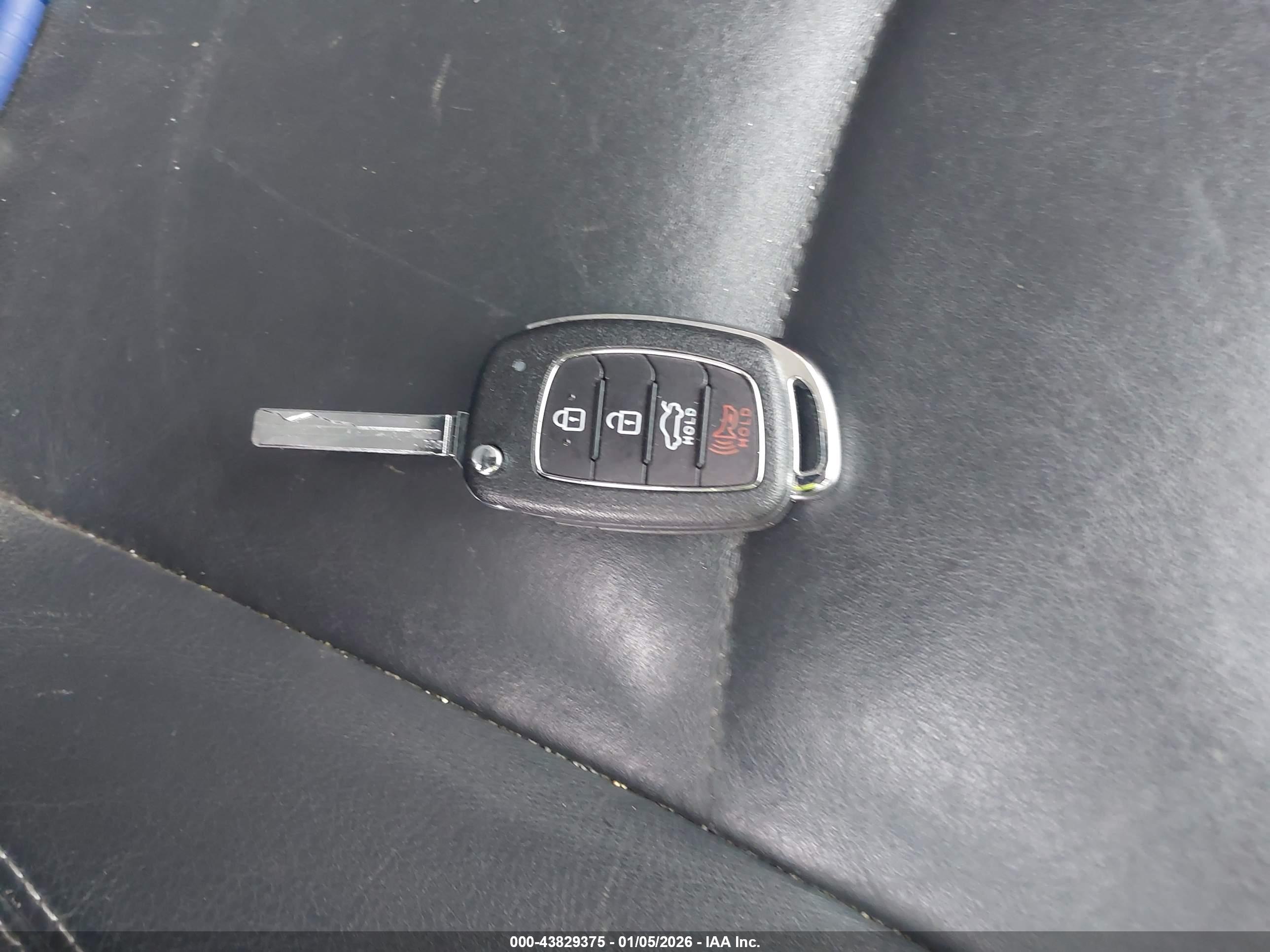 HYUNDAI SONATA image 11