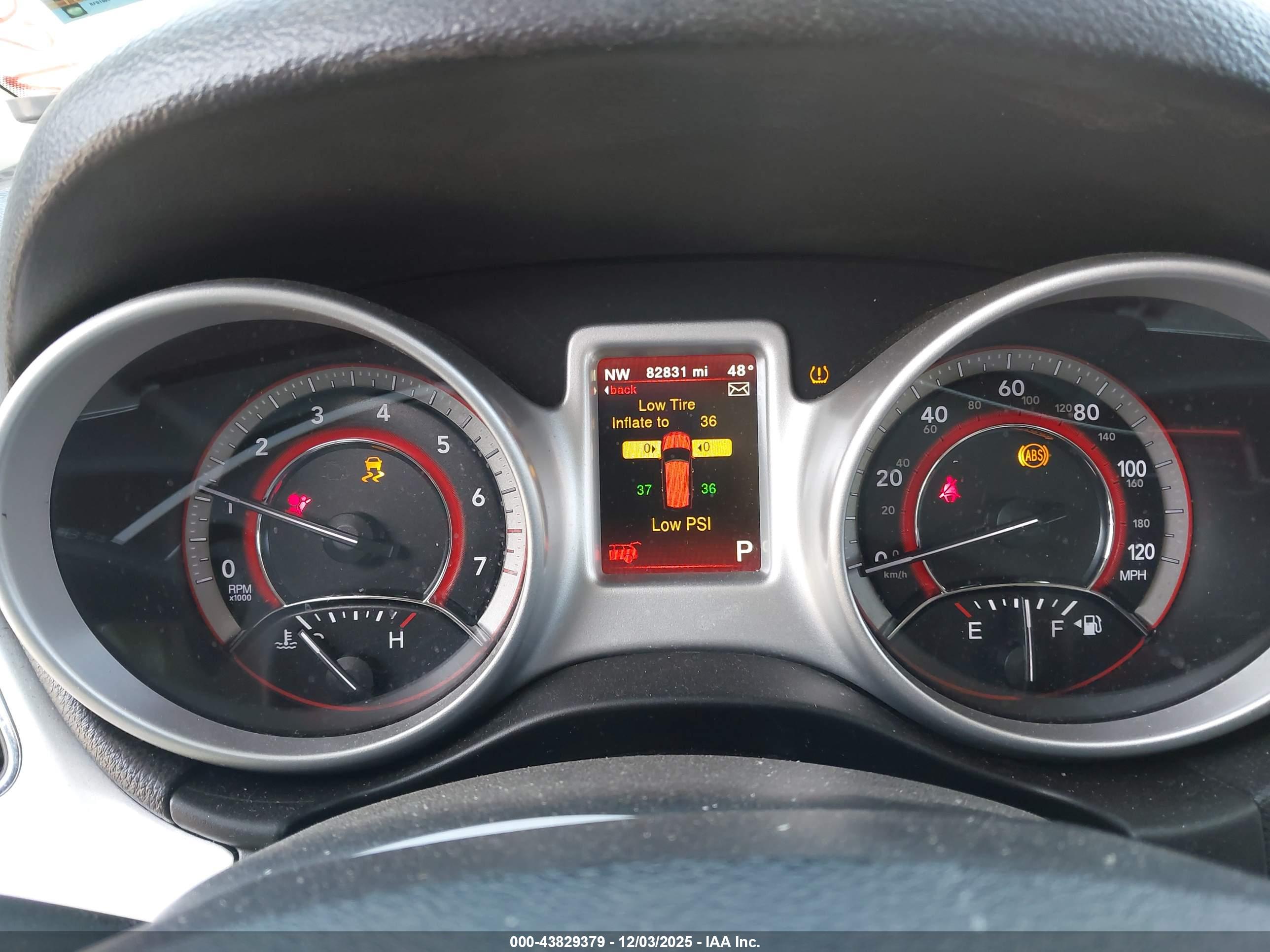 DODGE JOURNEY image 7