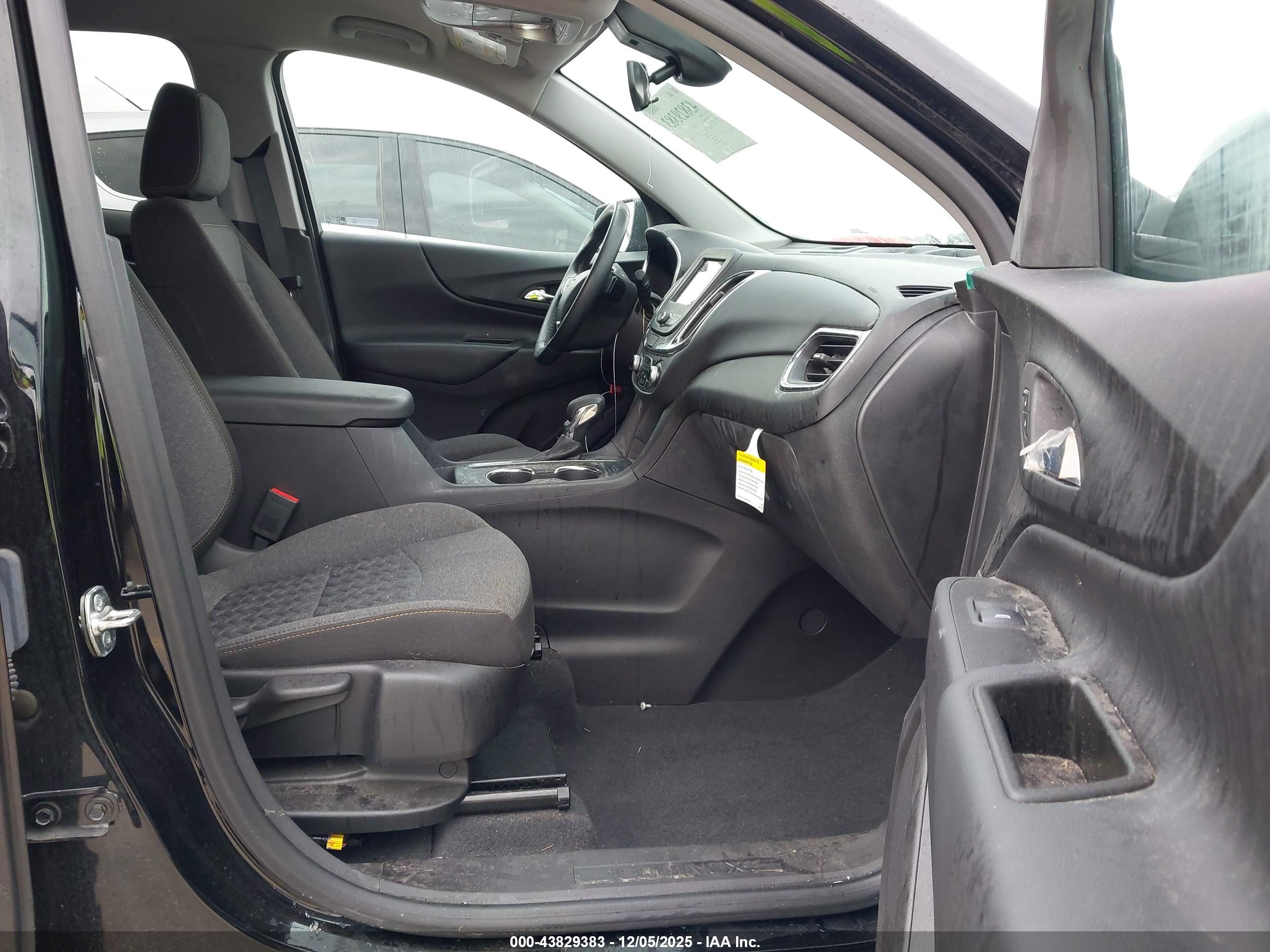 CHEVROLET EQUINOX image 5