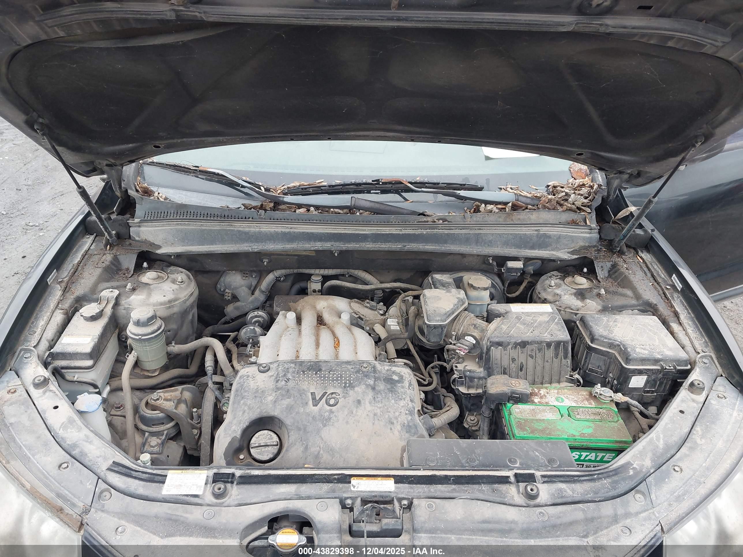 HYUNDAI SANTA image 10