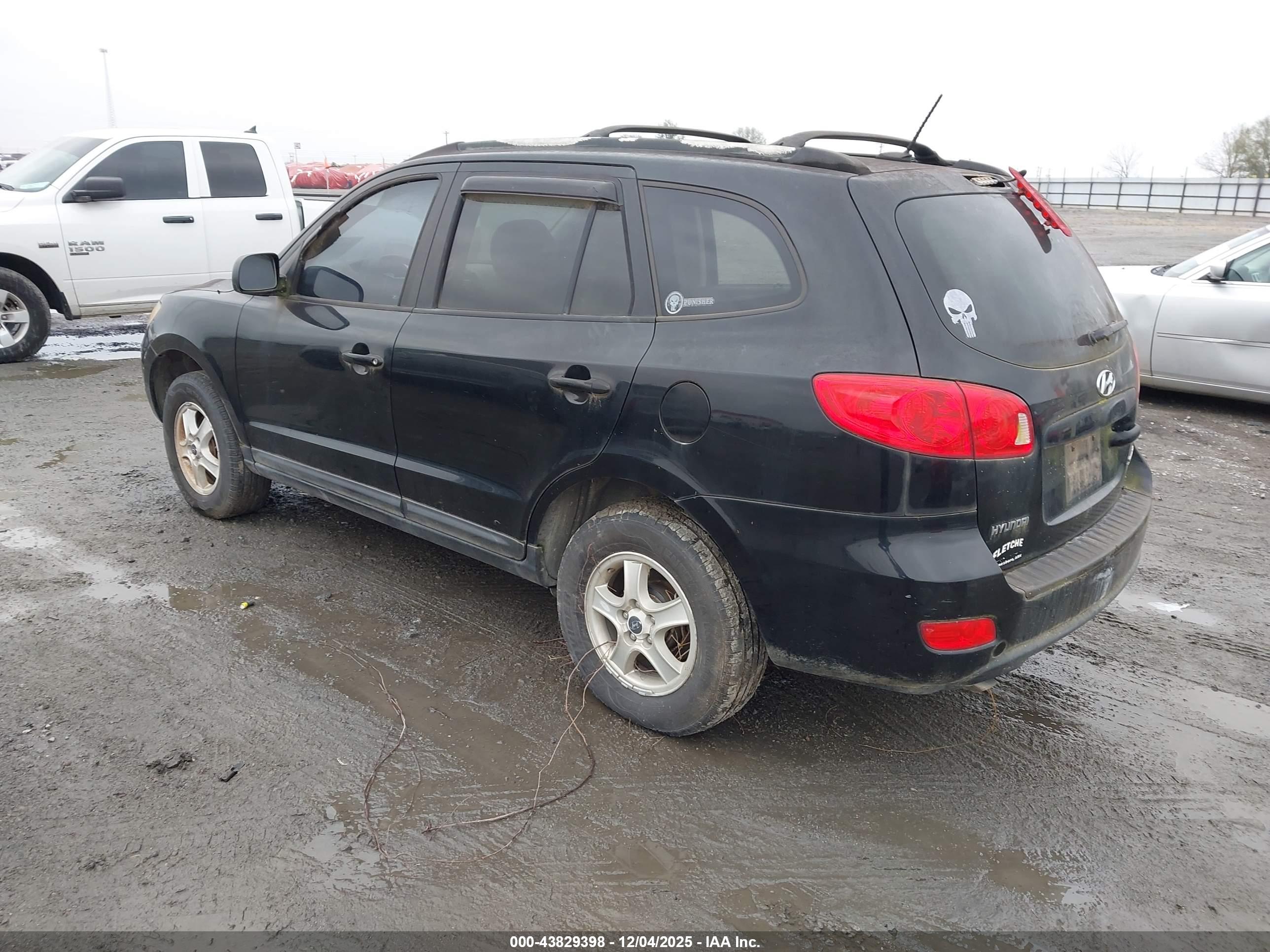 HYUNDAI SANTA image 3
