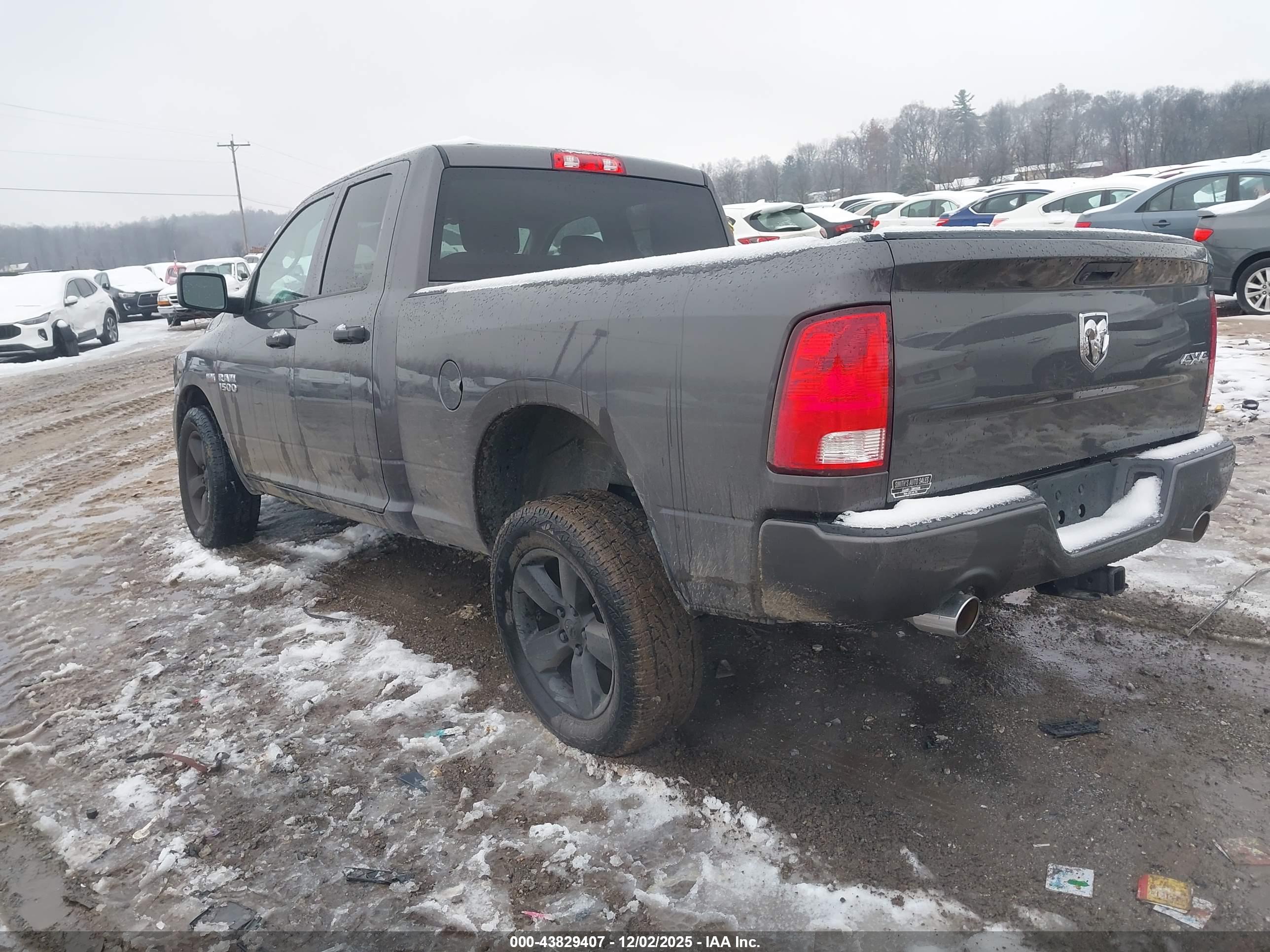 RAM 1500 image 3