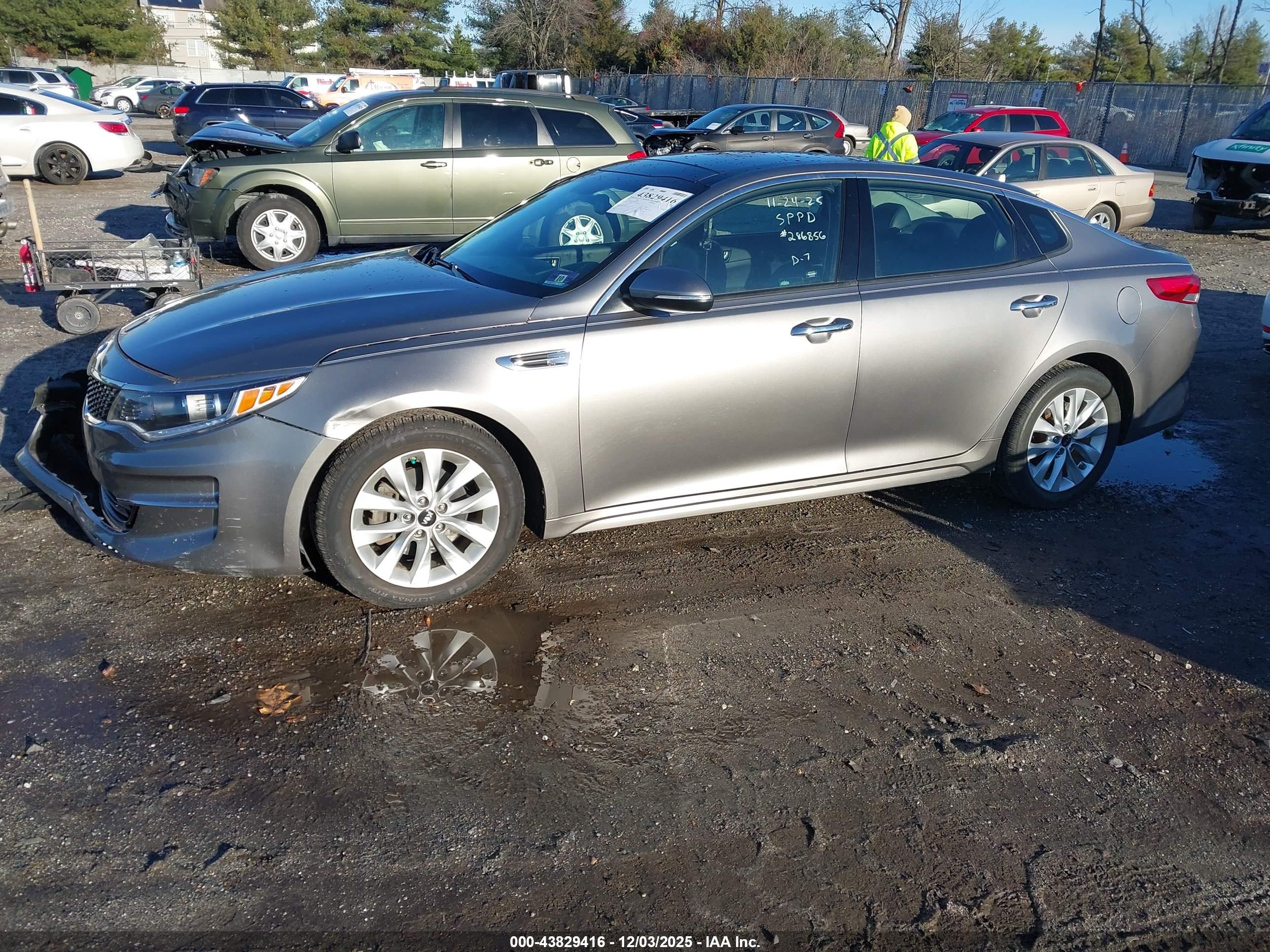KIA OPTIMA image 2
