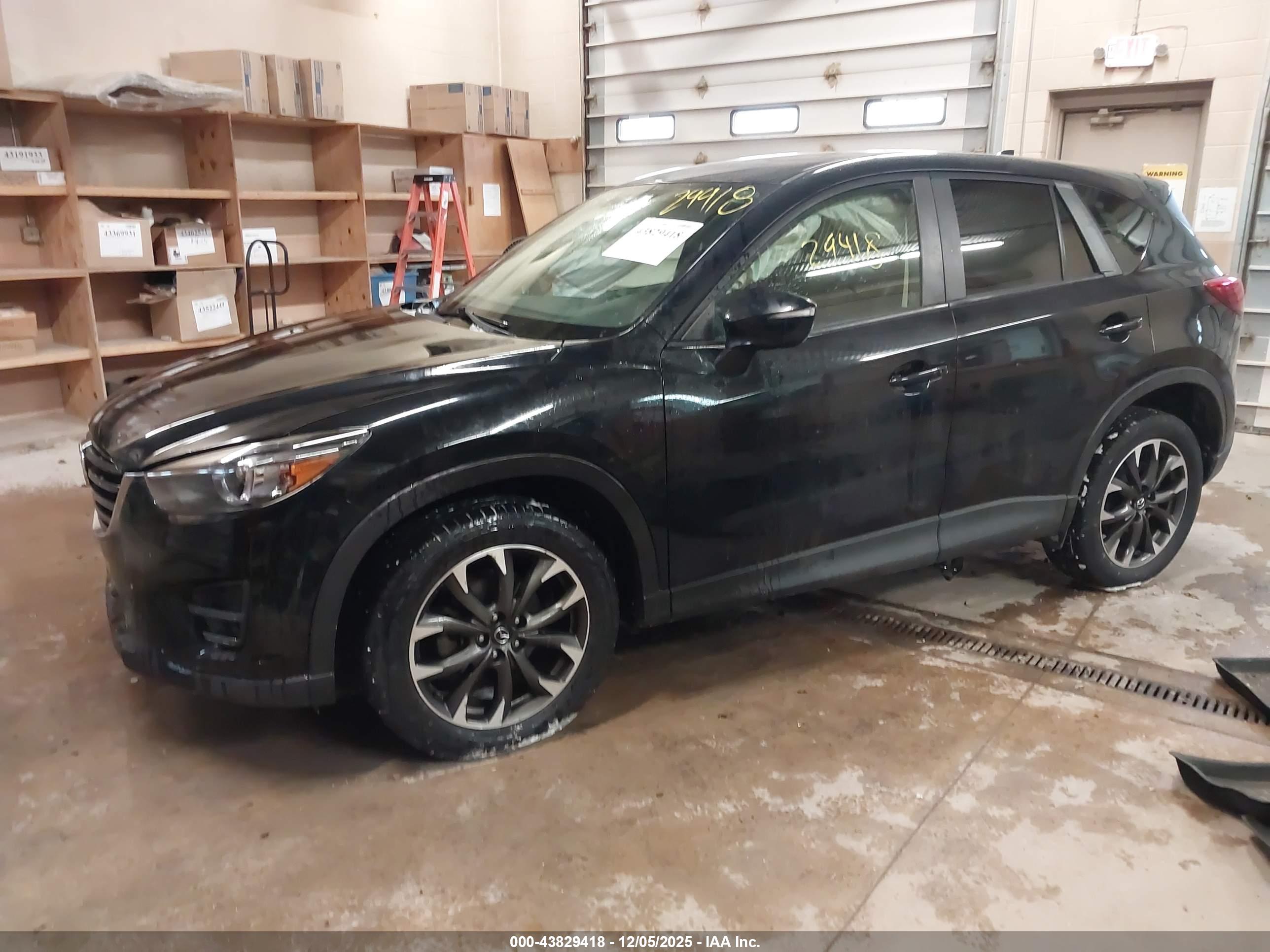 MAZDA CX-5 image 2