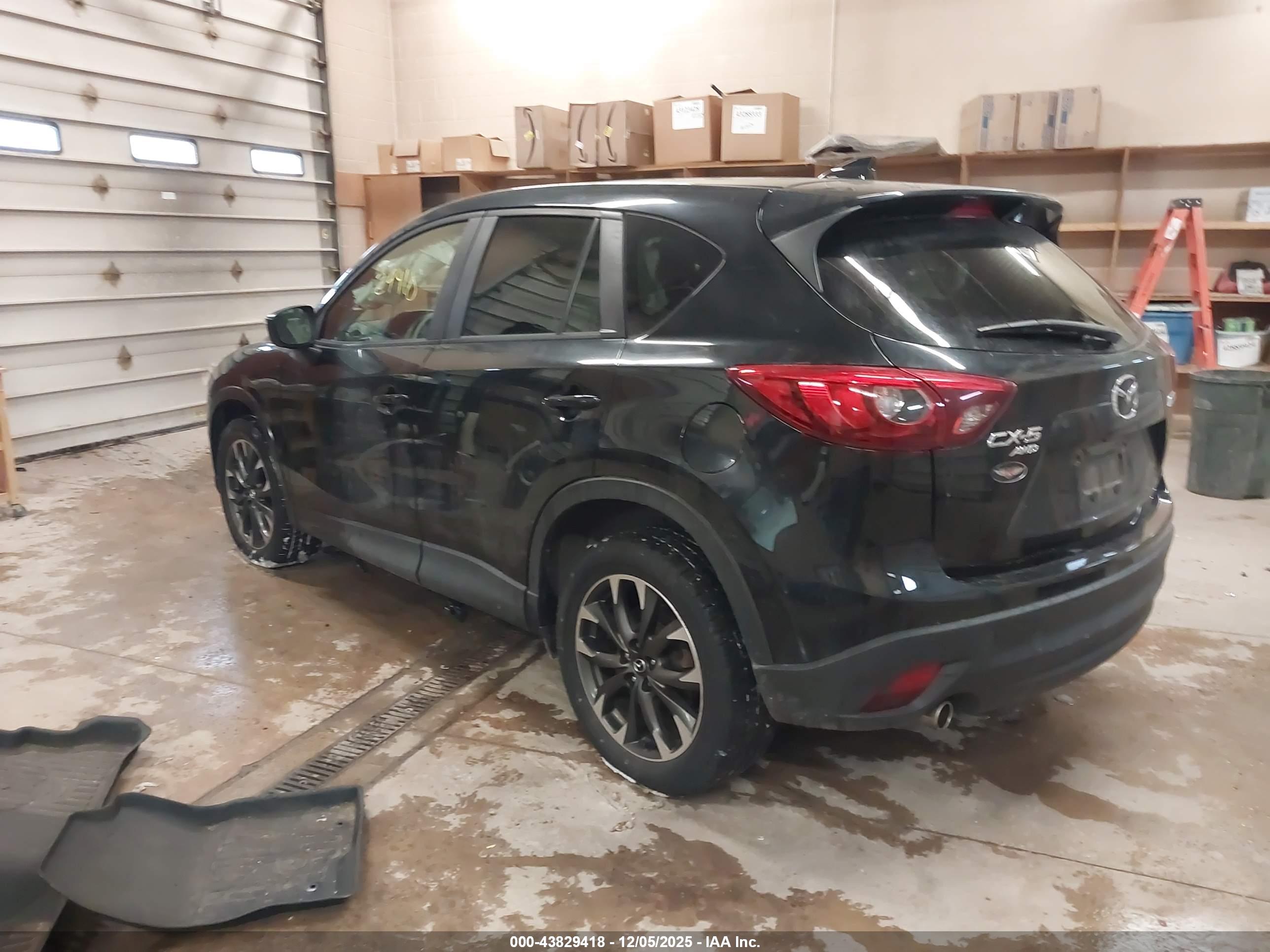 MAZDA CX-5 image 3