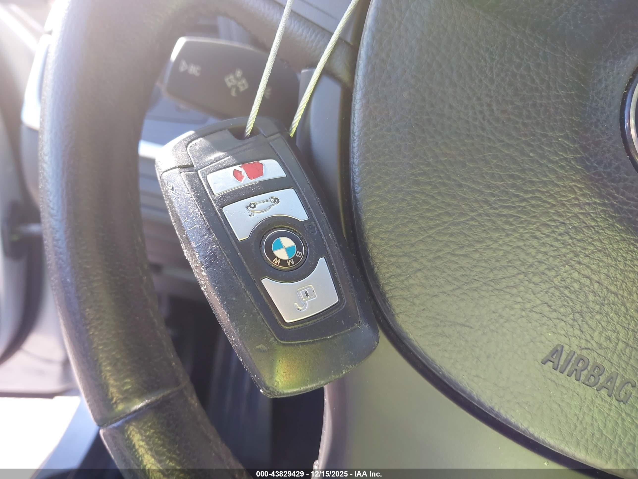 BMW 528I image 11