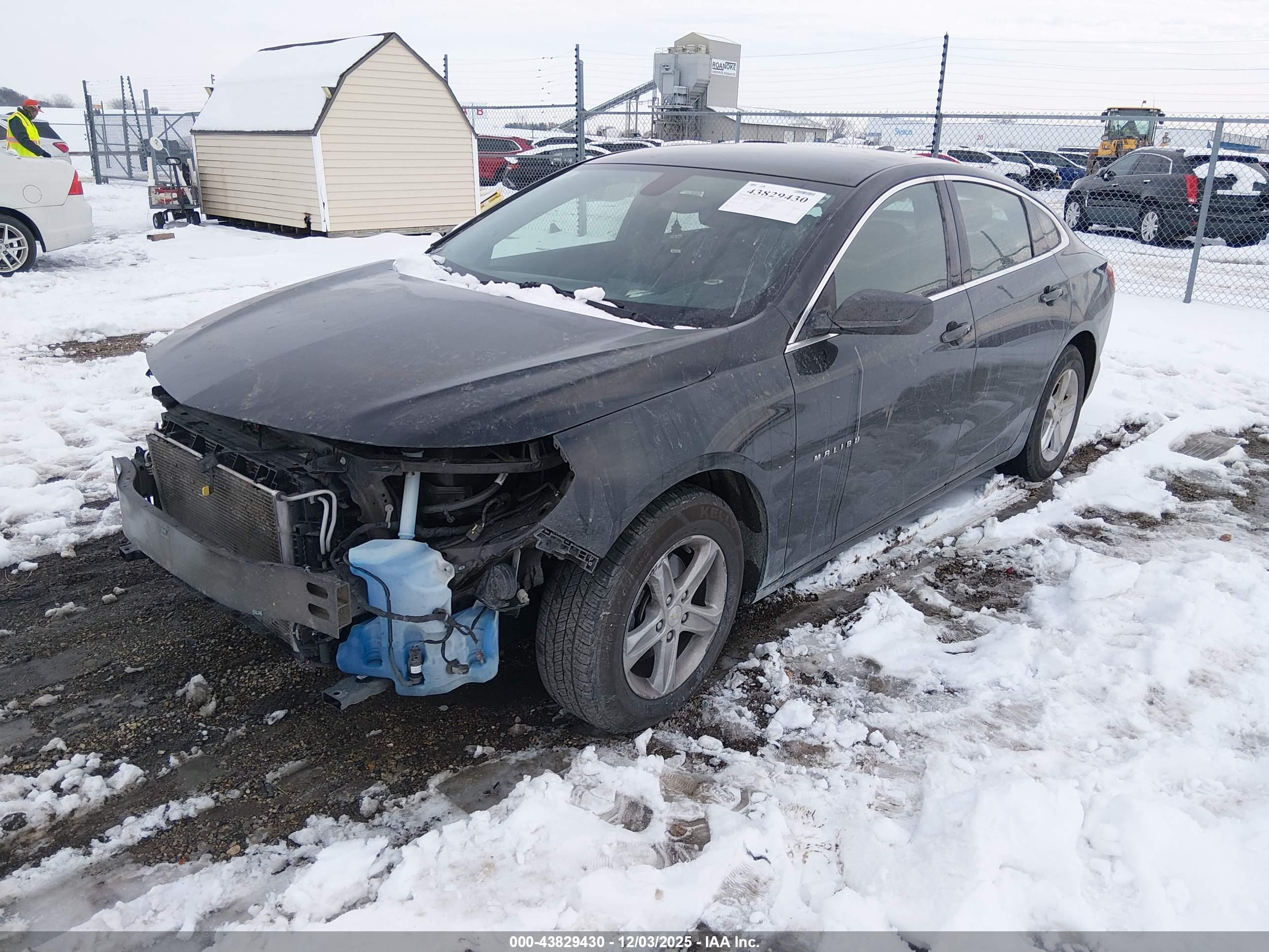 CHEVROLET MALIBU image 2