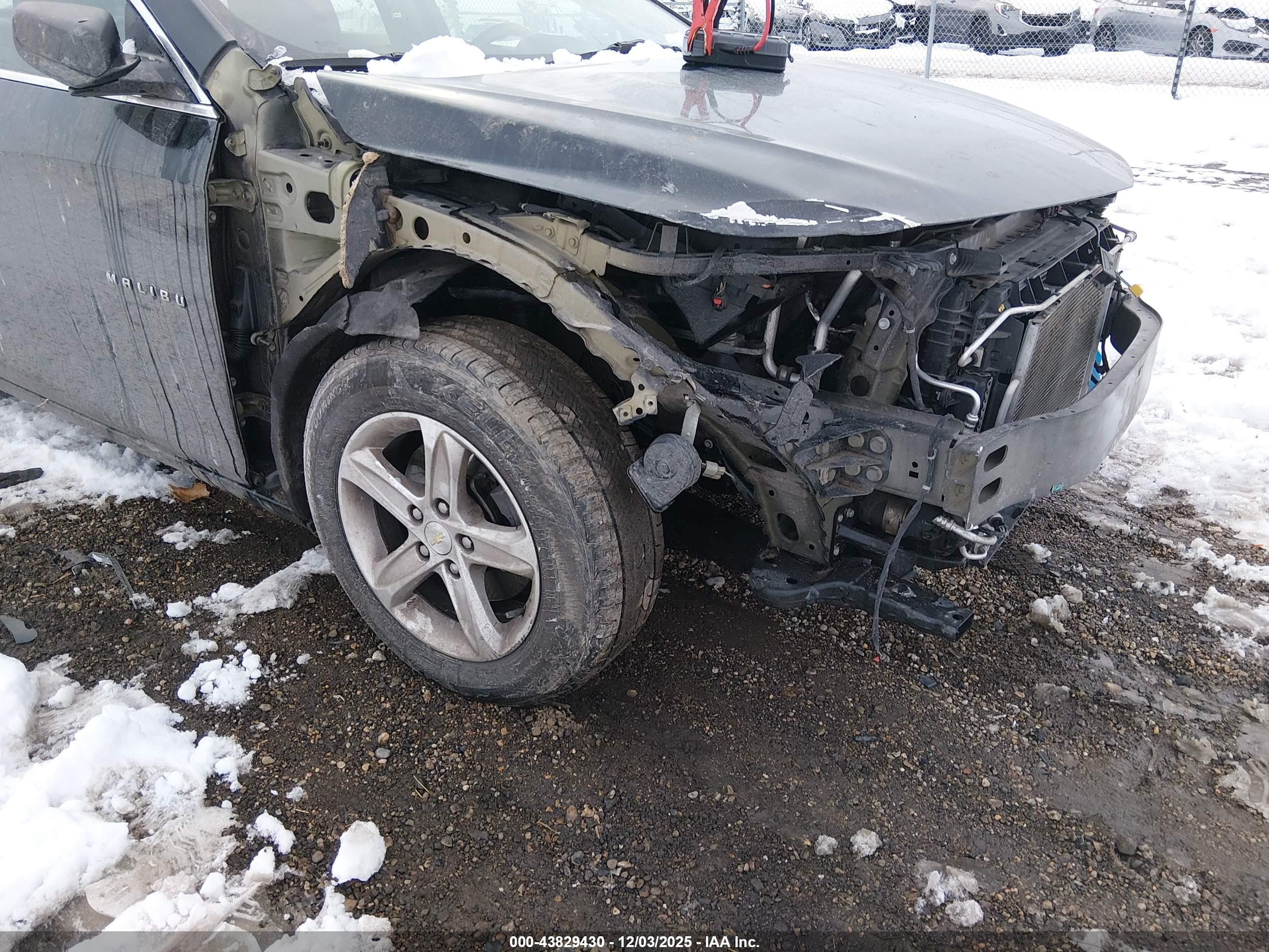 CHEVROLET MALIBU image 6