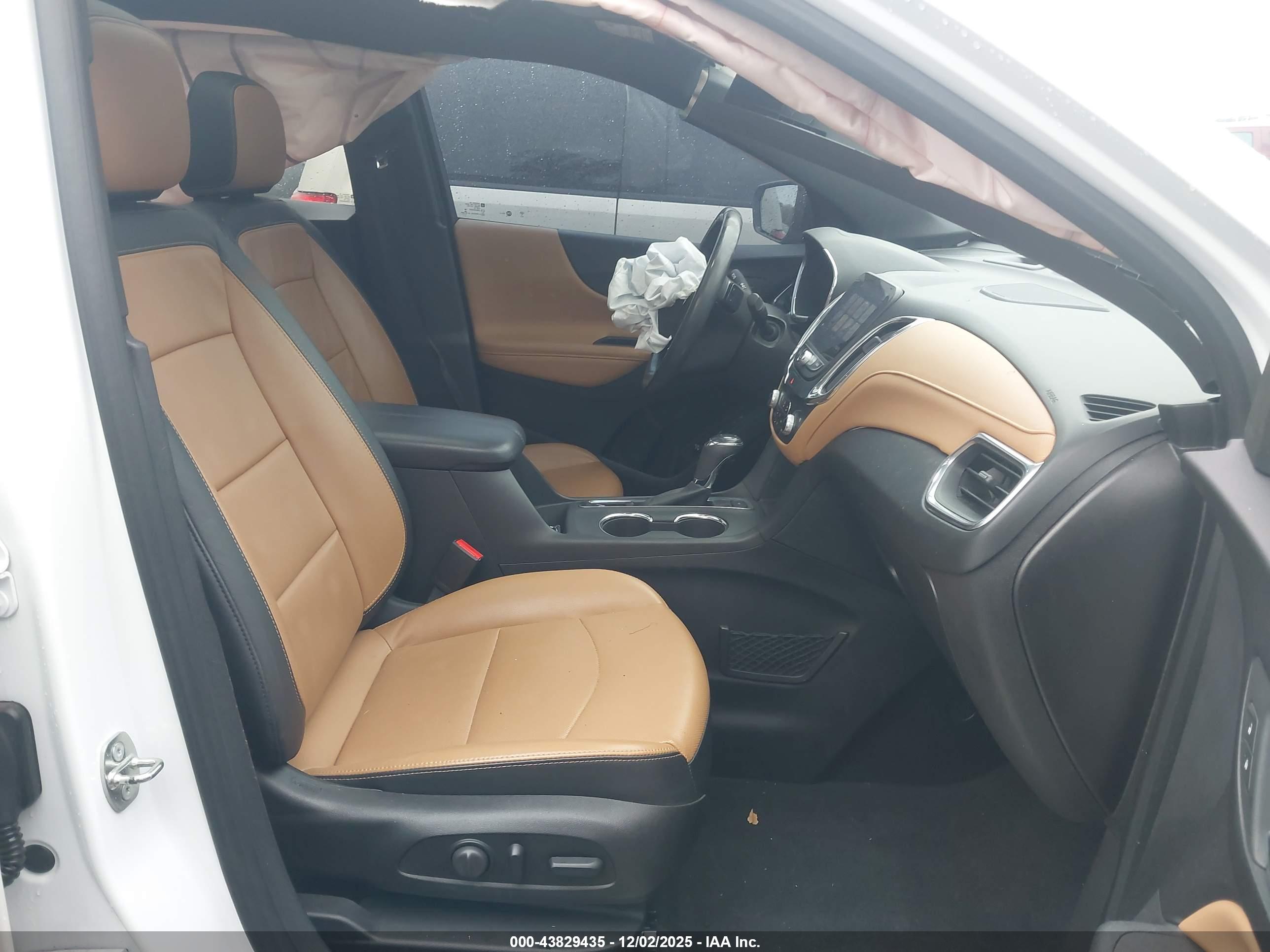 CHEVROLET EQUINOX image 5