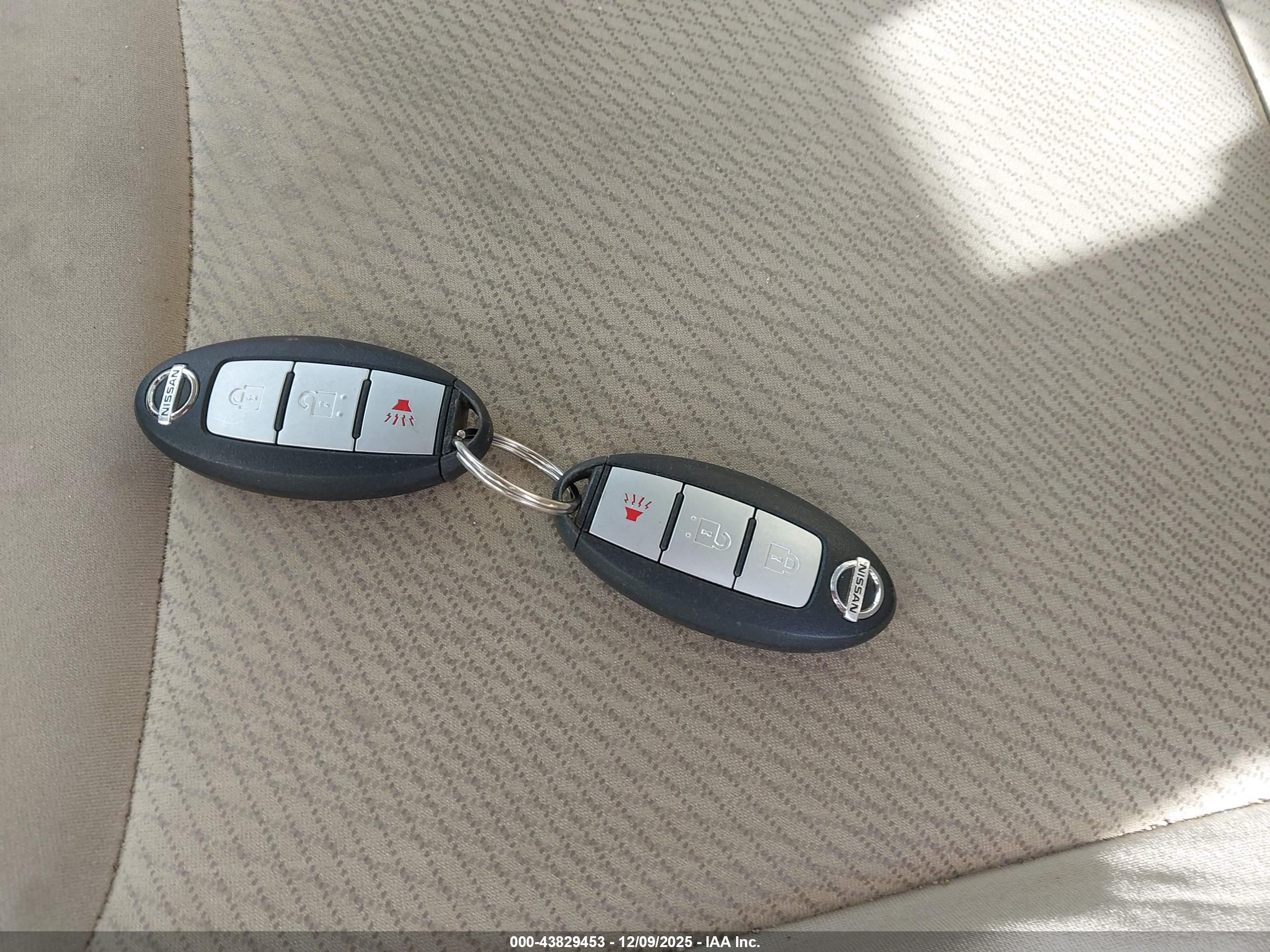 NISSAN PATHFINDER image 11