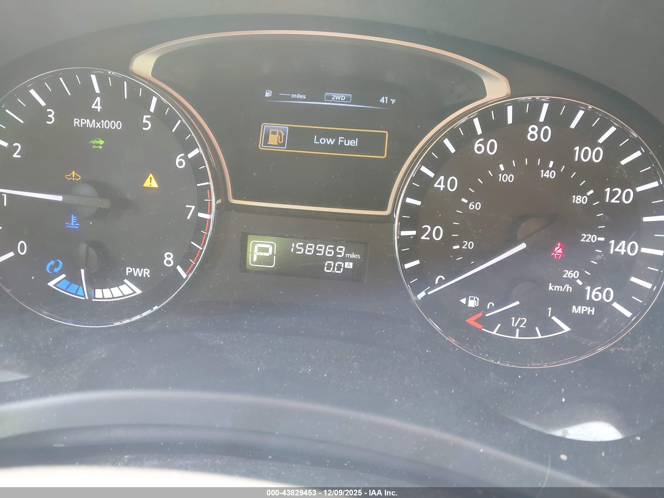 NISSAN PATHFINDER image 7