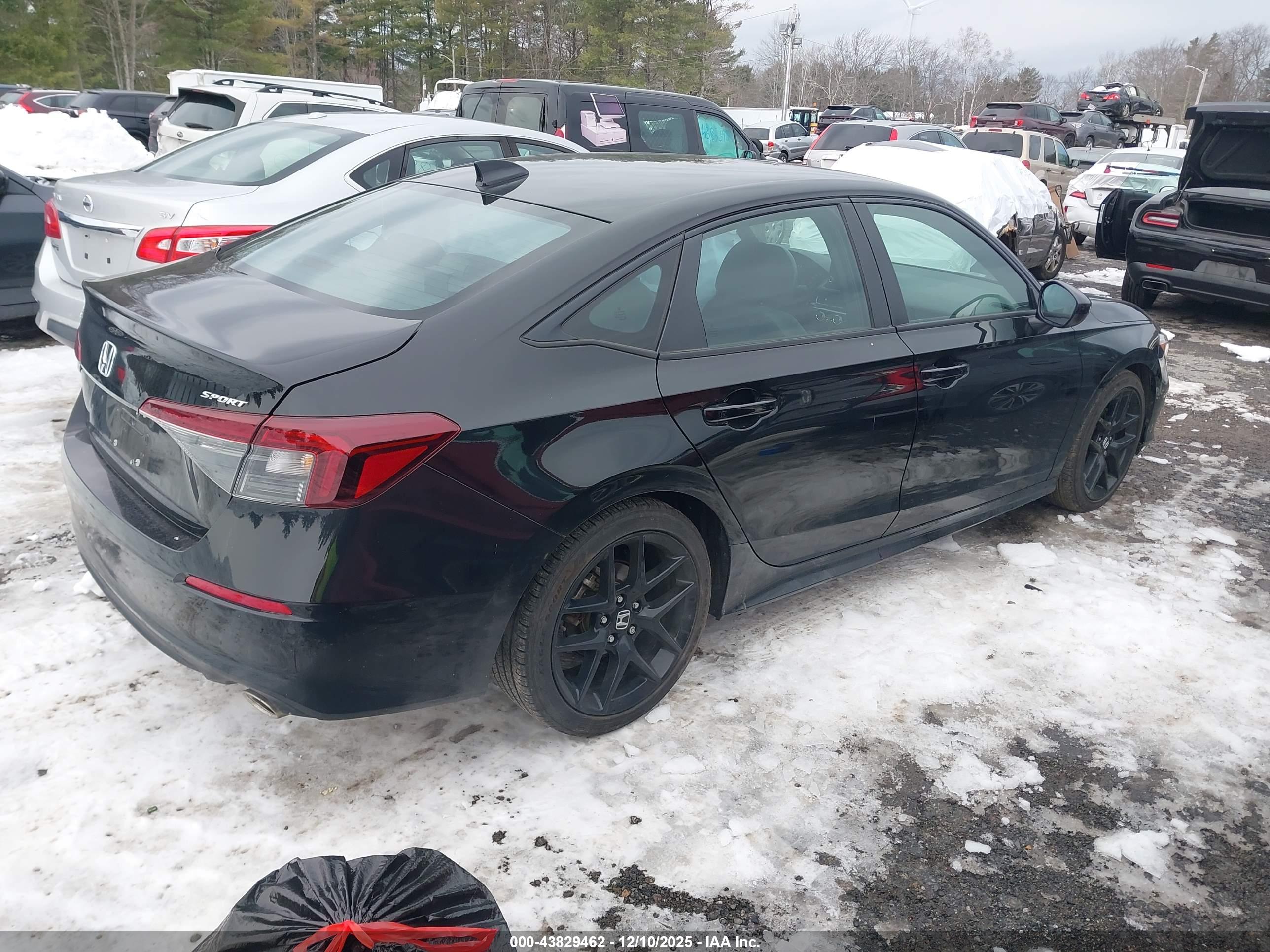 HONDA CIVIC image 4