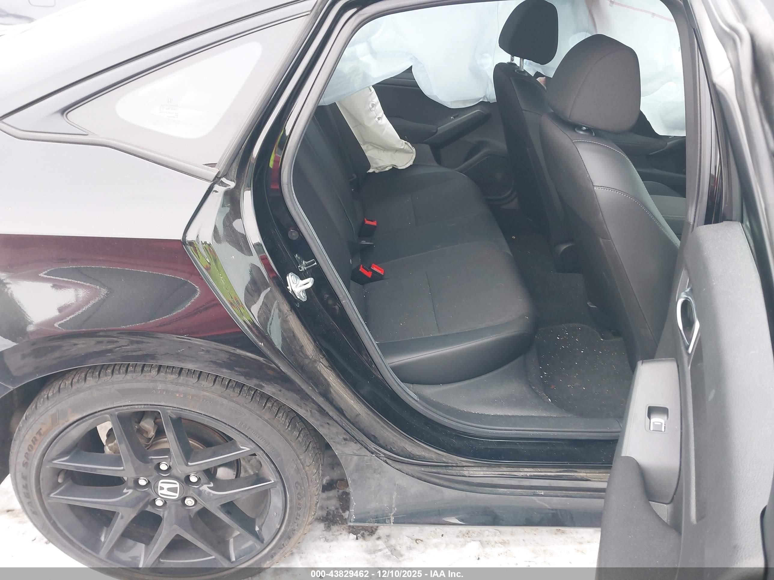 HONDA CIVIC image 8