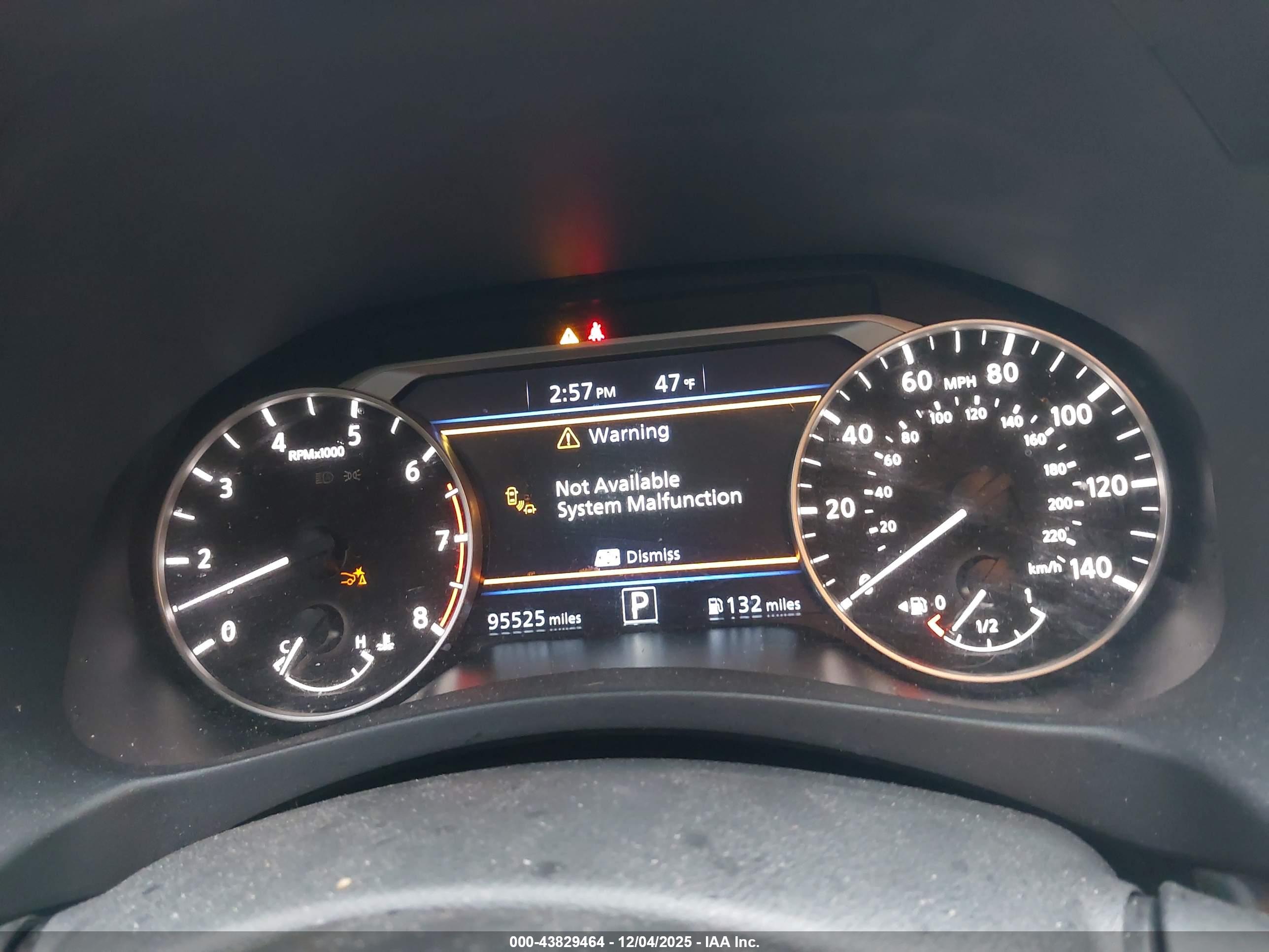 NISSAN ALTIMA image 7