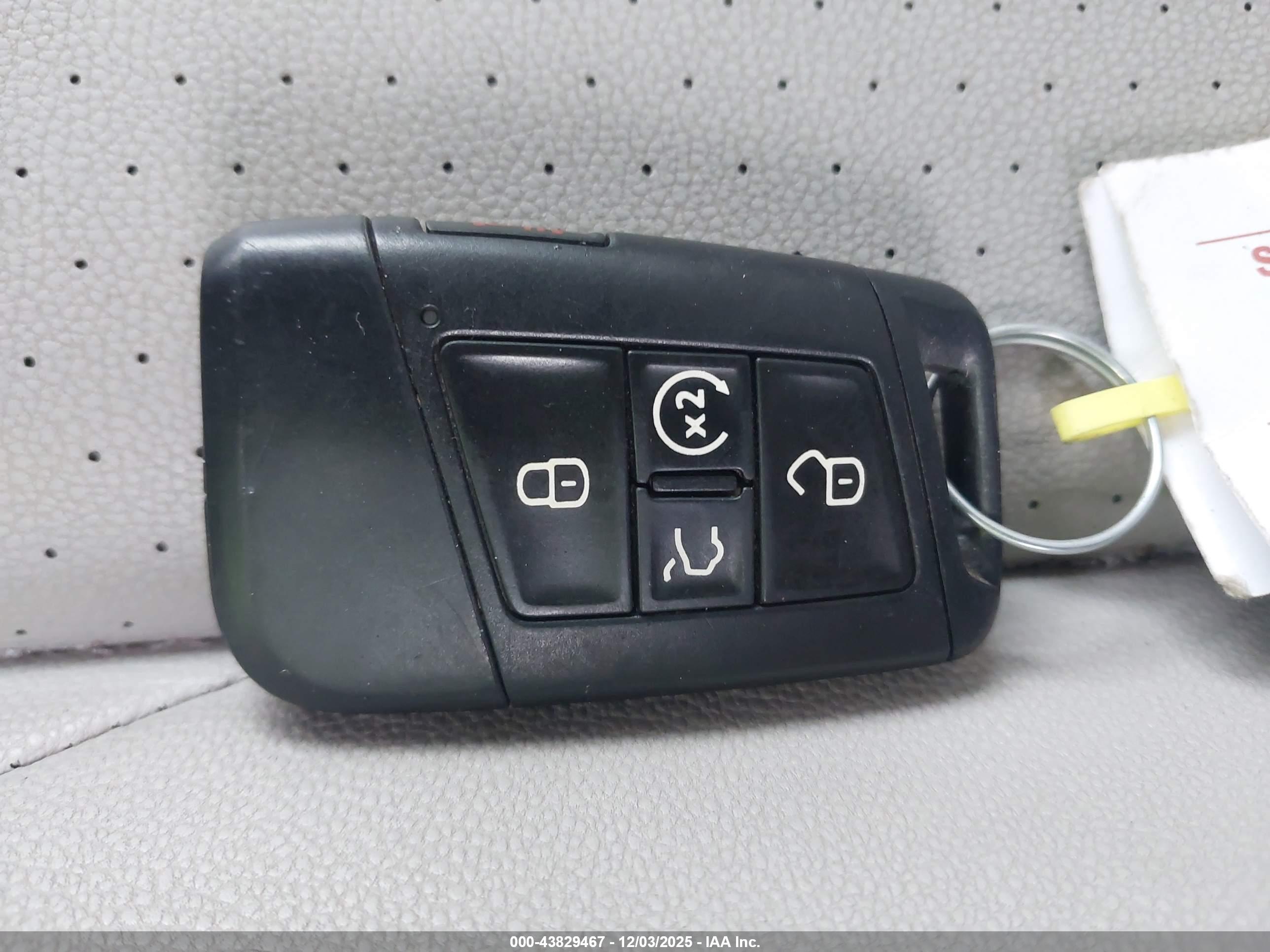 VOLKSWAGEN JETTA image 11