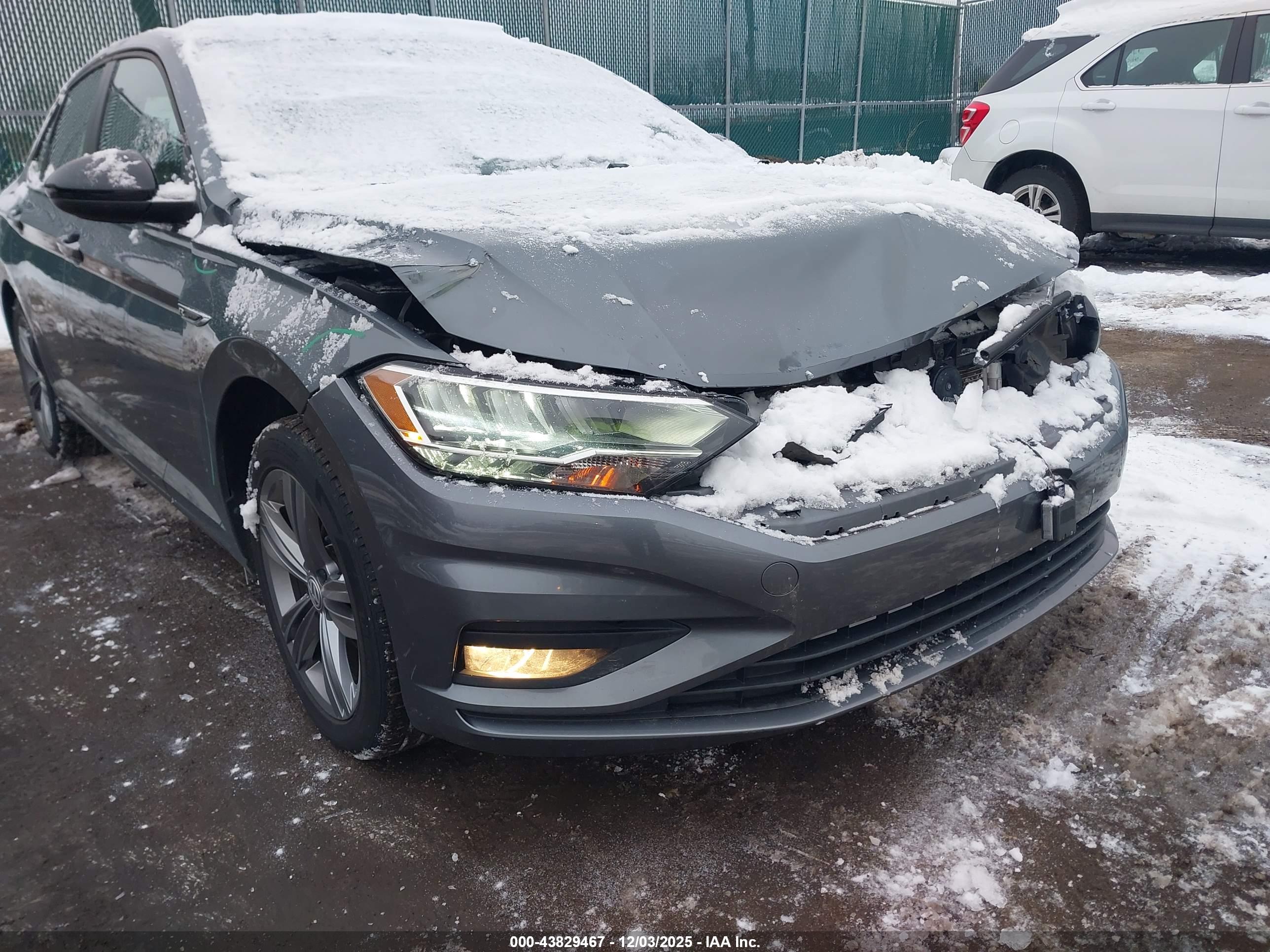 VOLKSWAGEN JETTA image 6