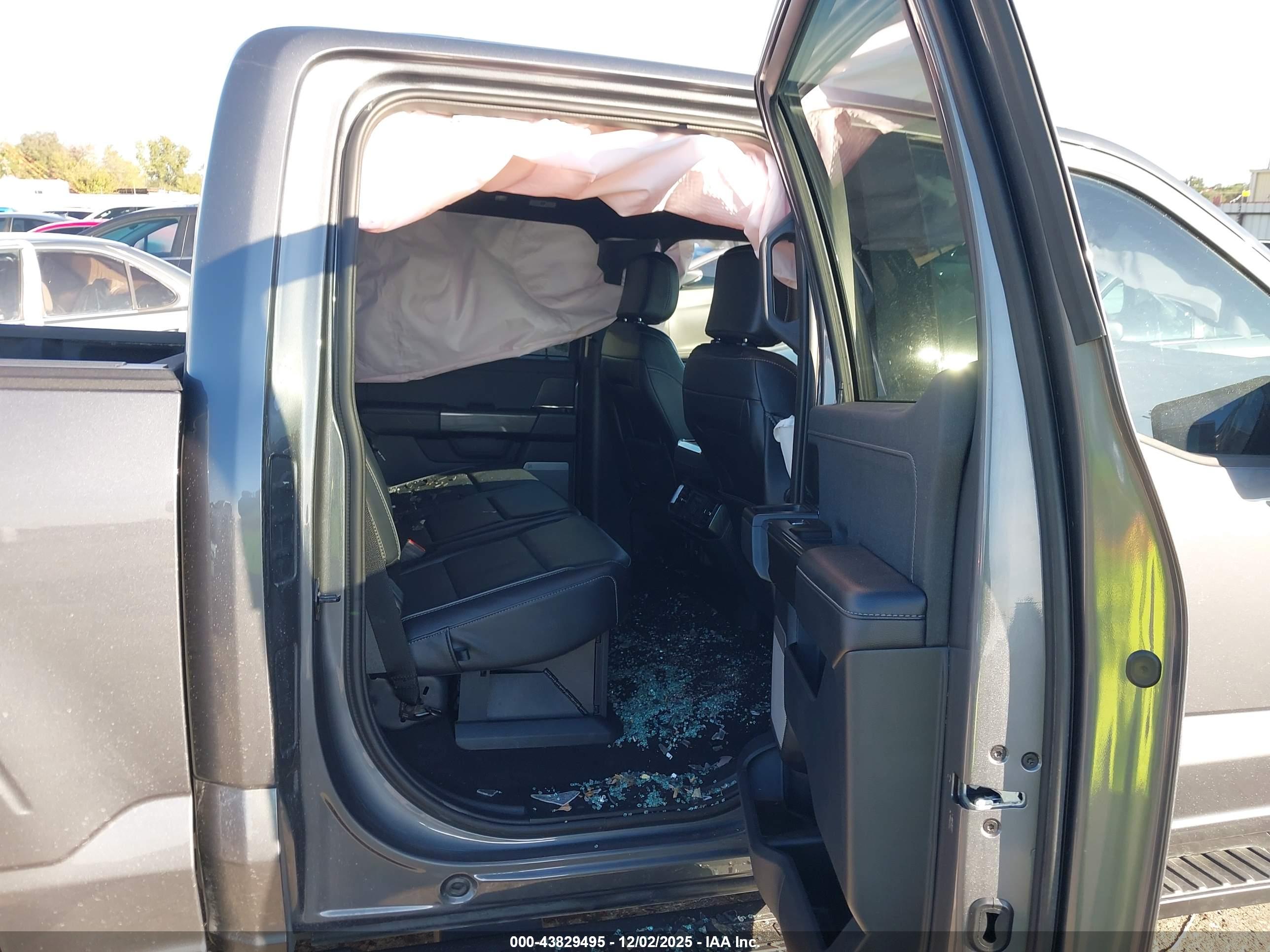 FORD F-150 image 8