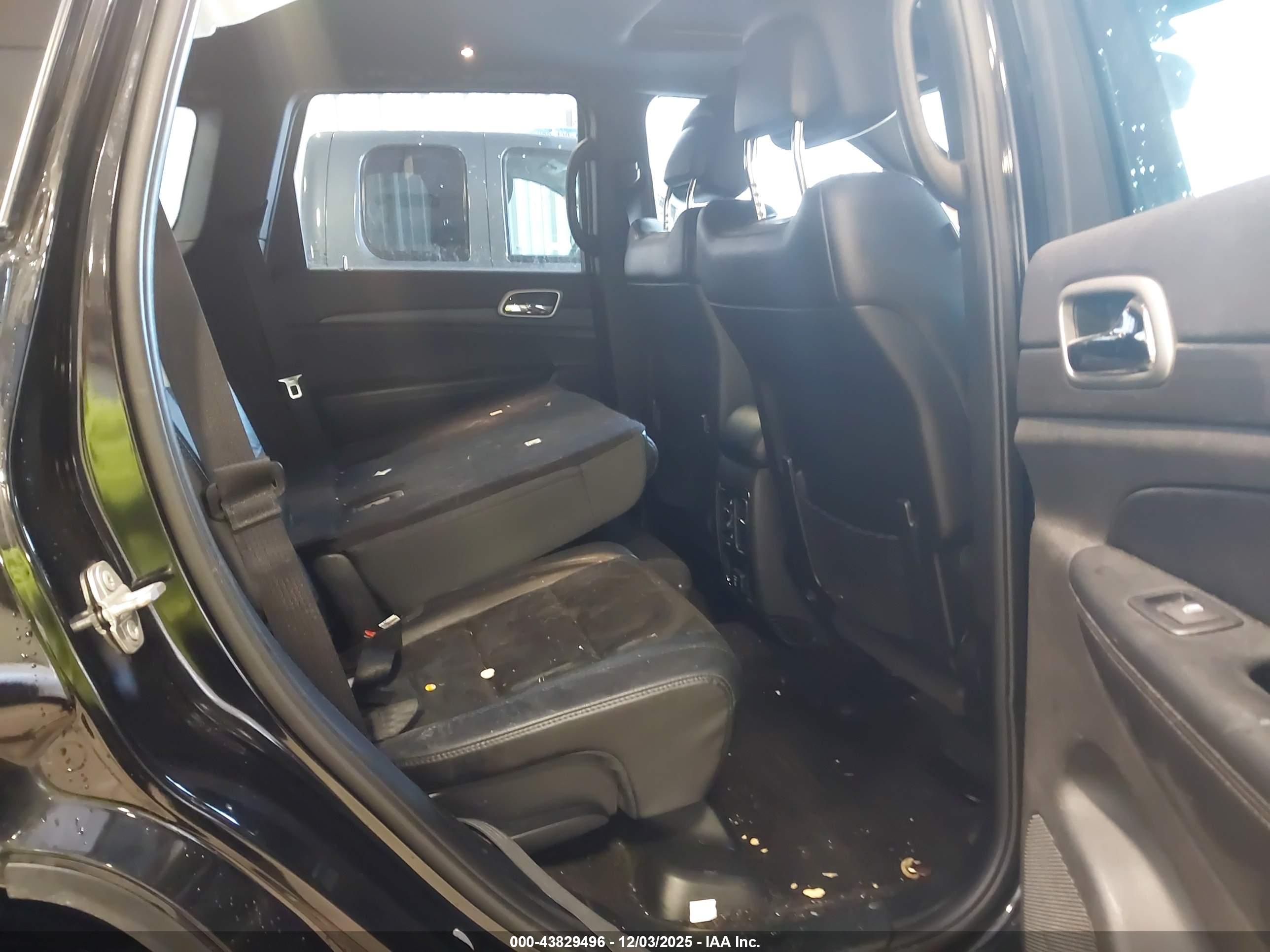 JEEP GRAND image 8