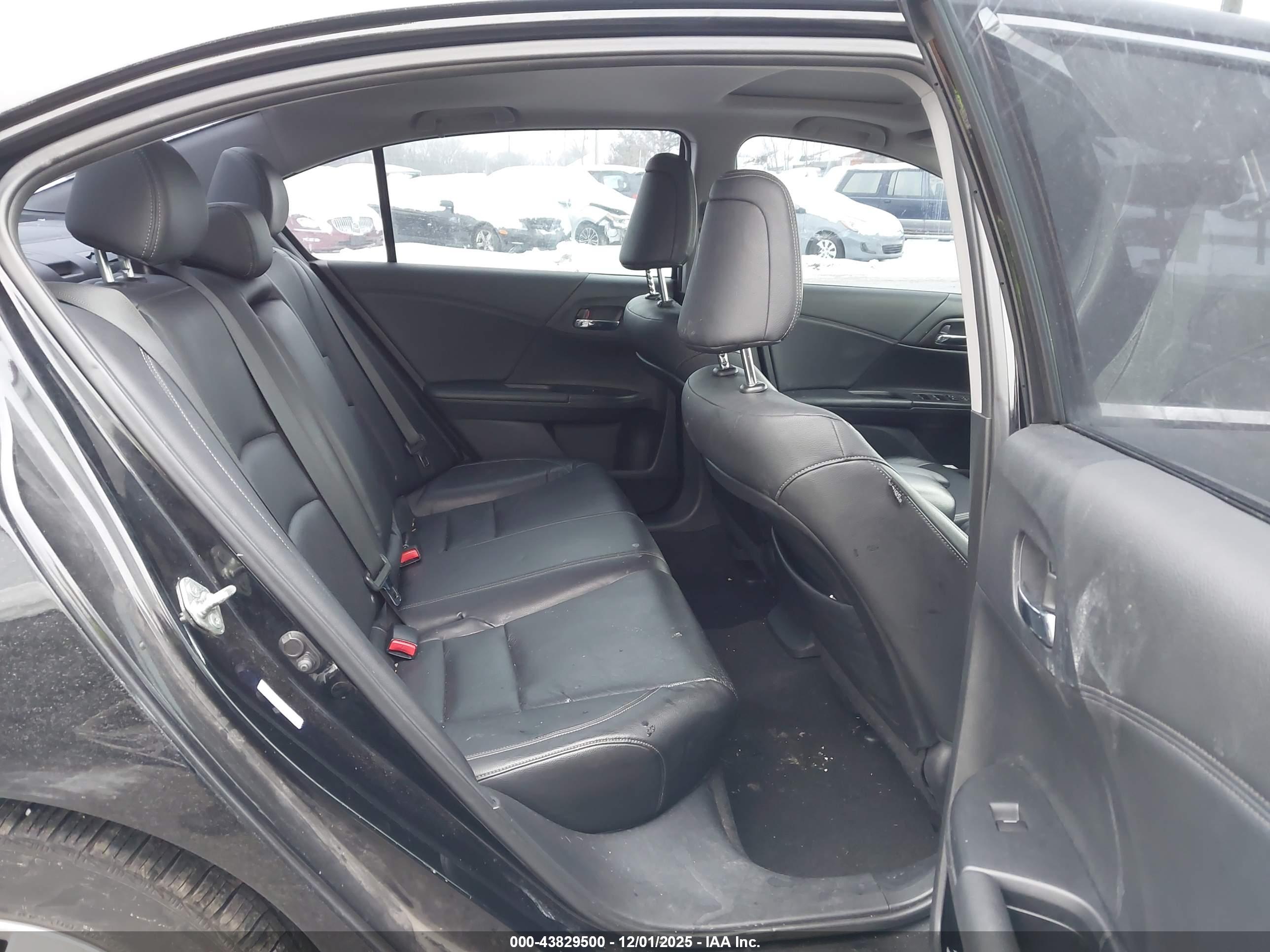 HONDA ACCORD image 8