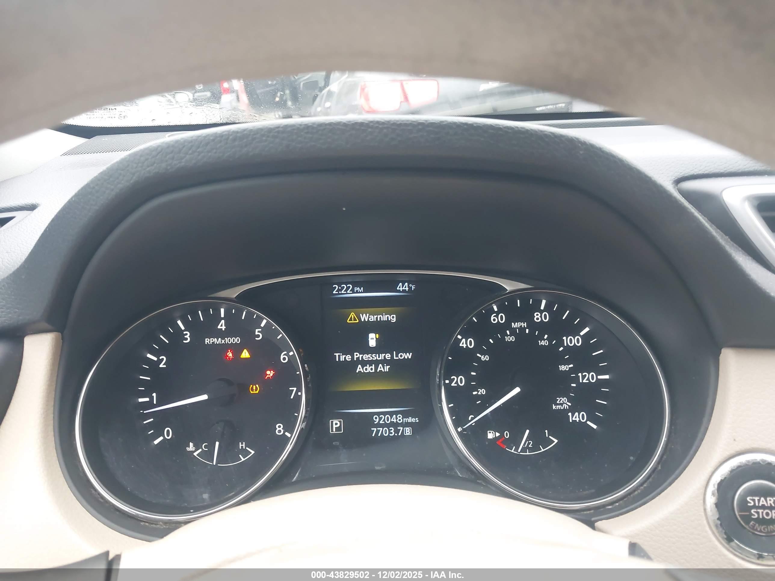 NISSAN ROGUE image 7