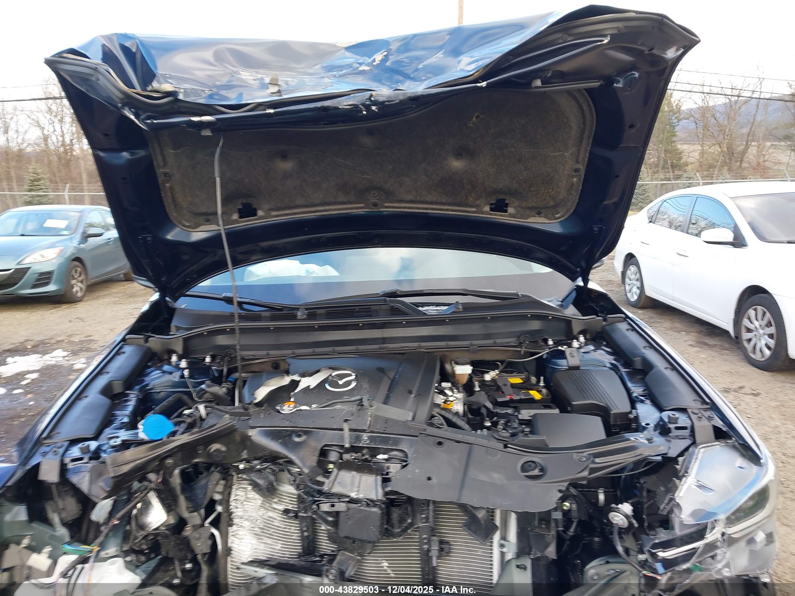 MAZDA CX-5 image 10