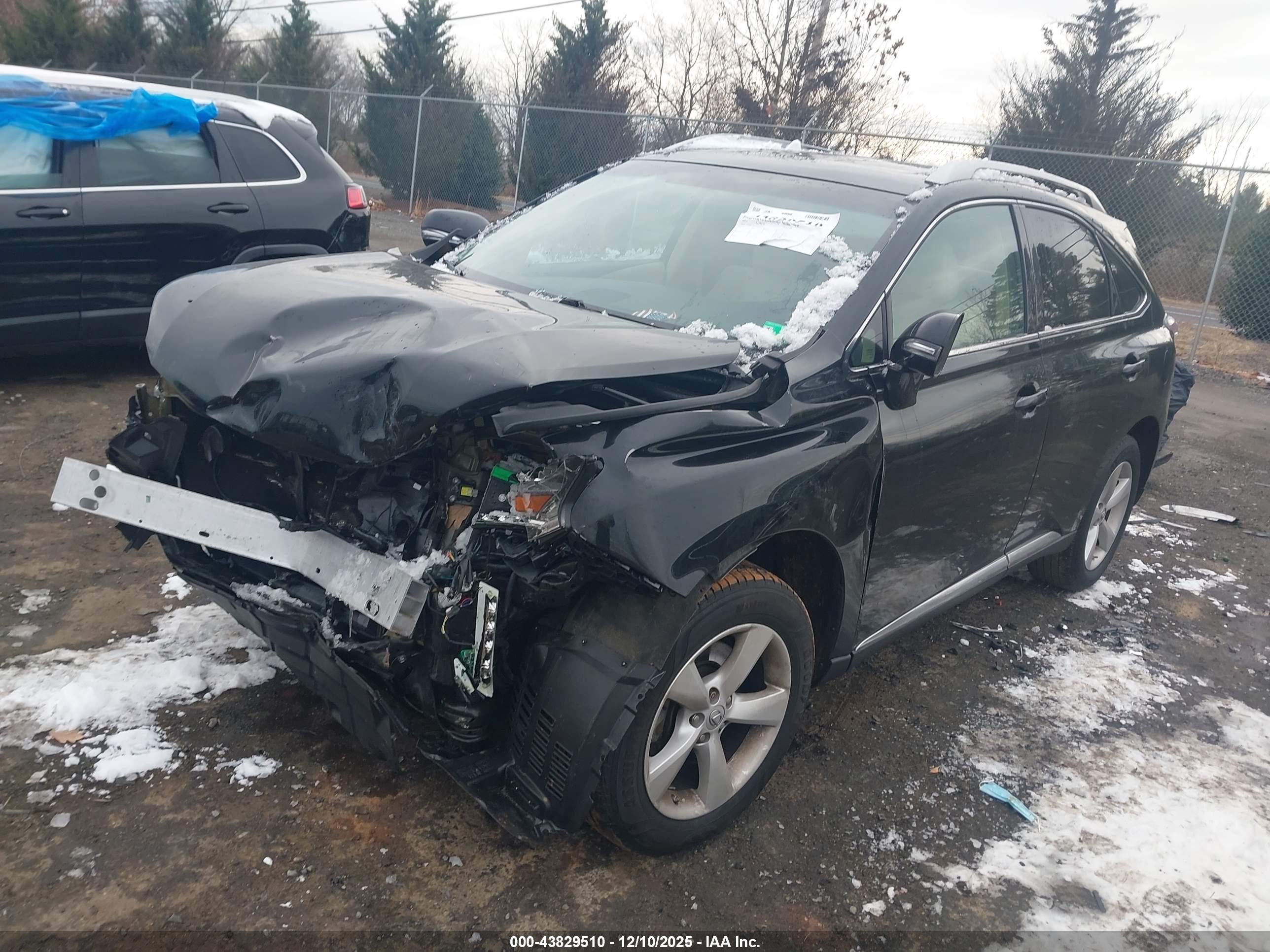 LEXUS RX image 2