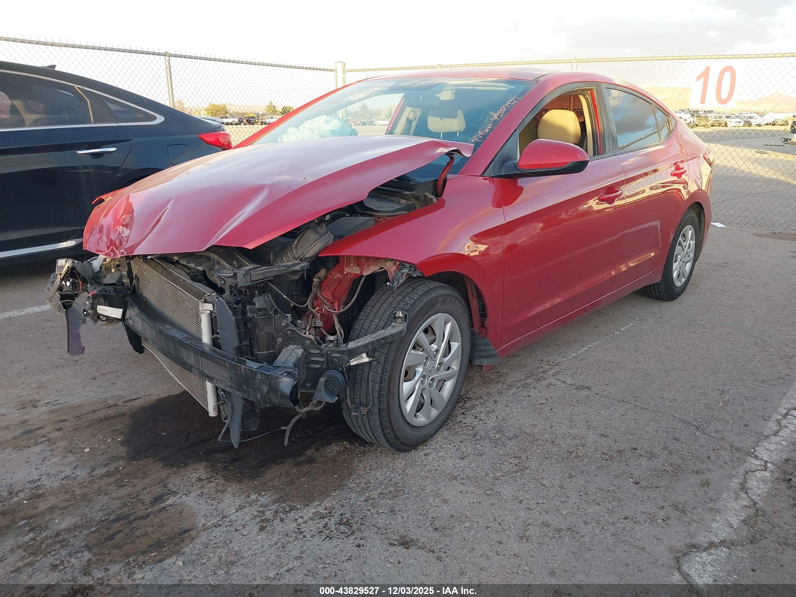 HYUNDAI ELANTRA image 2