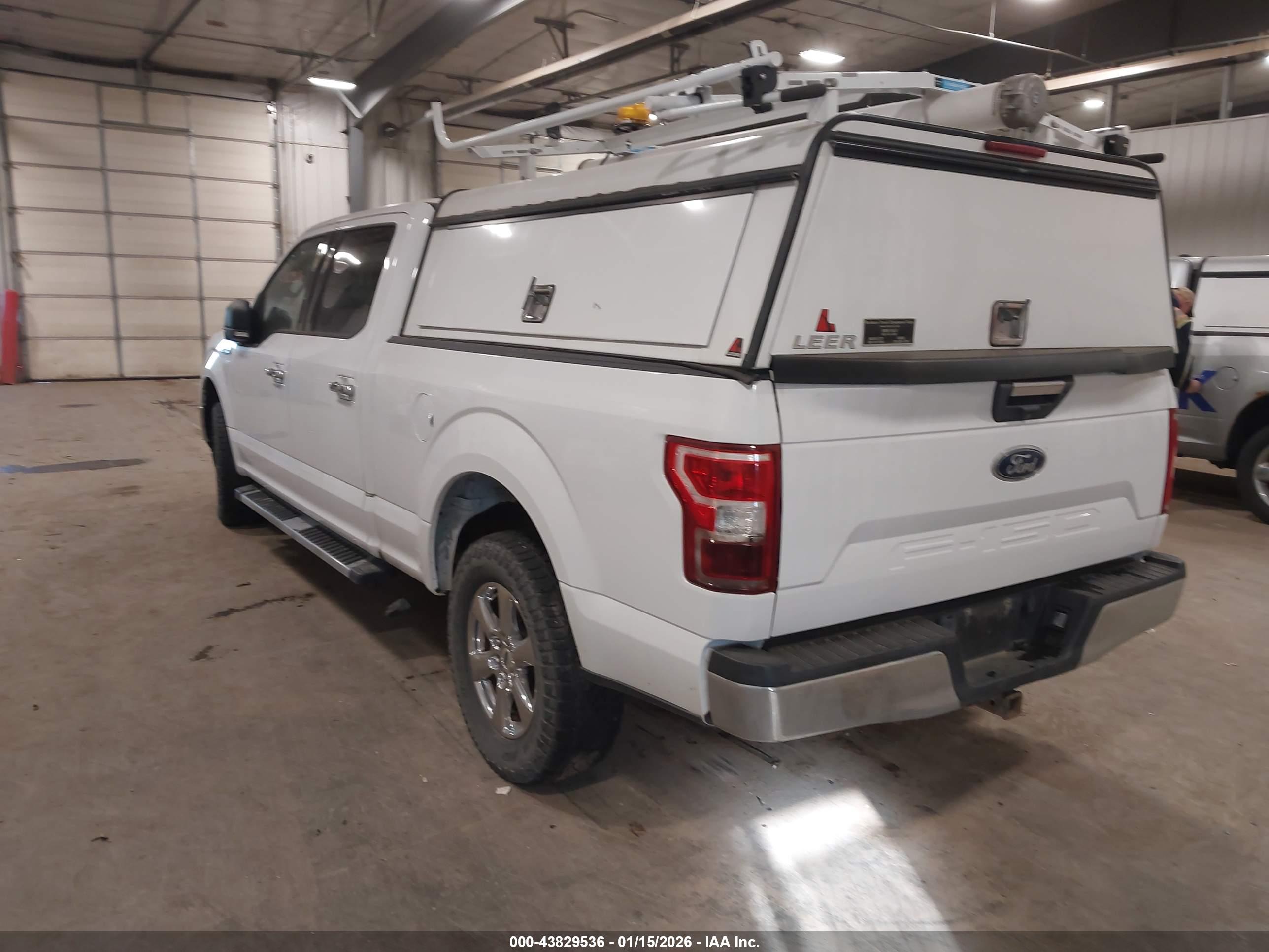 FORD F-150 image 3