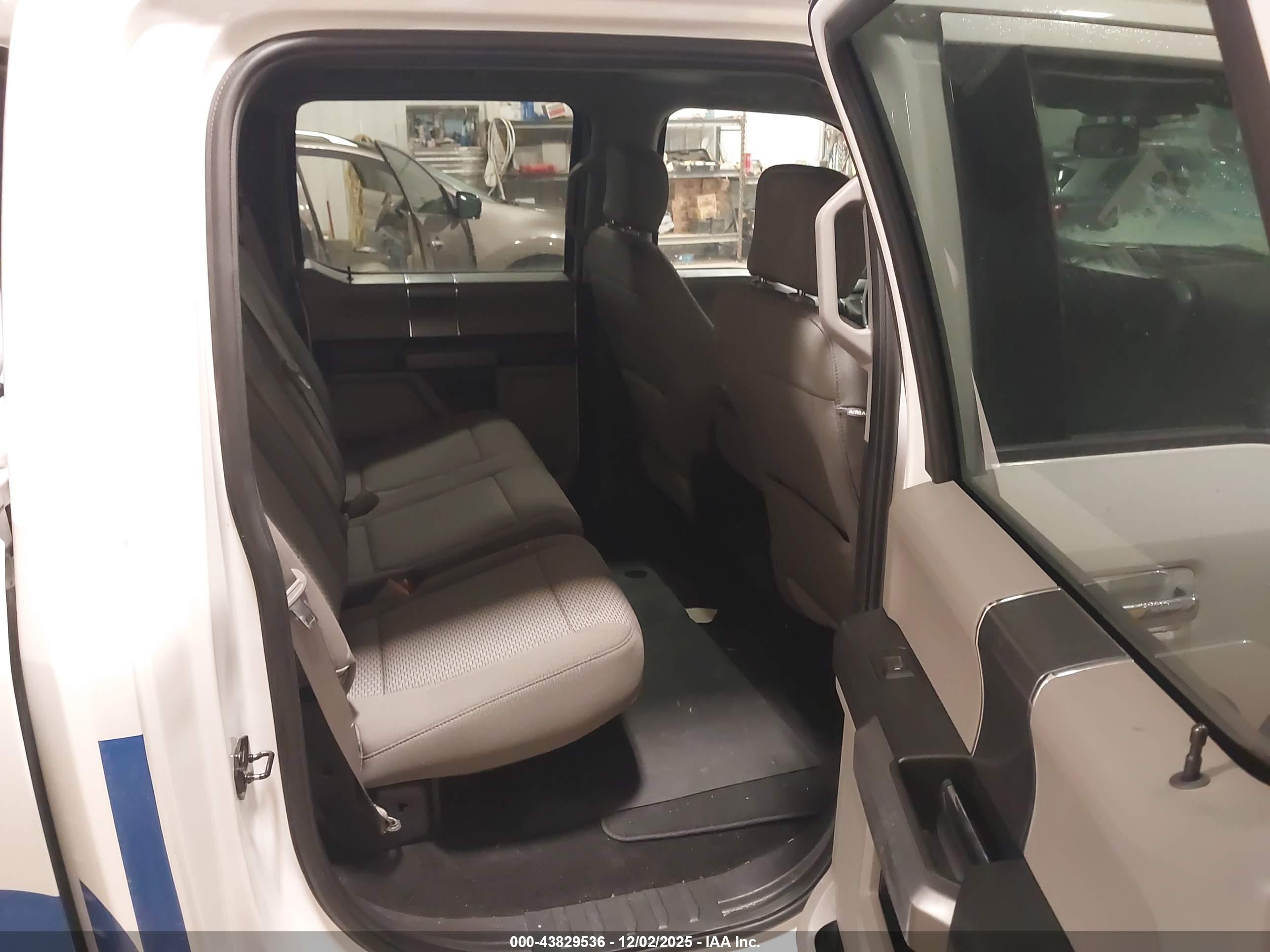 FORD F-150 image 8