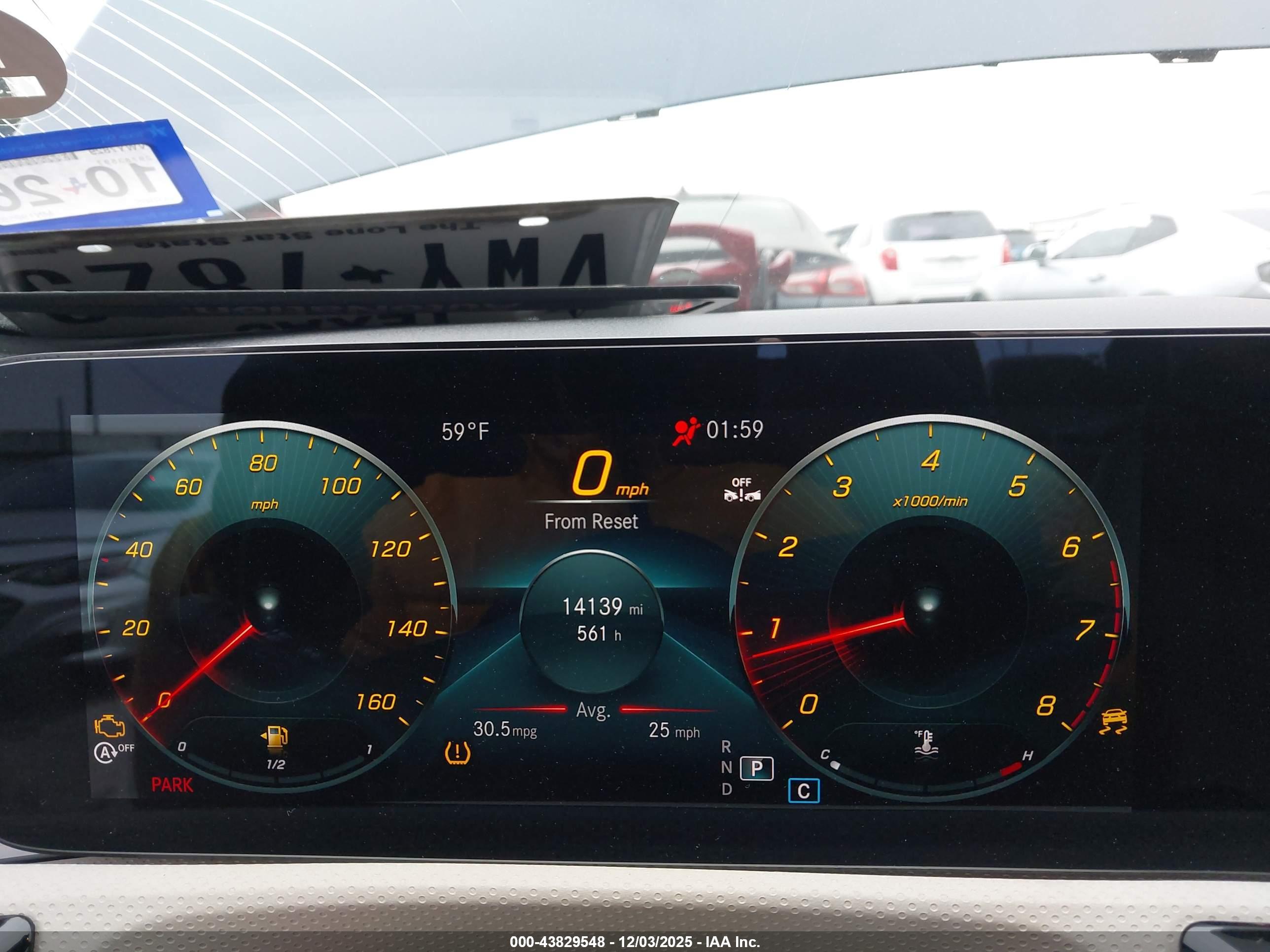 MERCEDES-BENZ CLA image 7