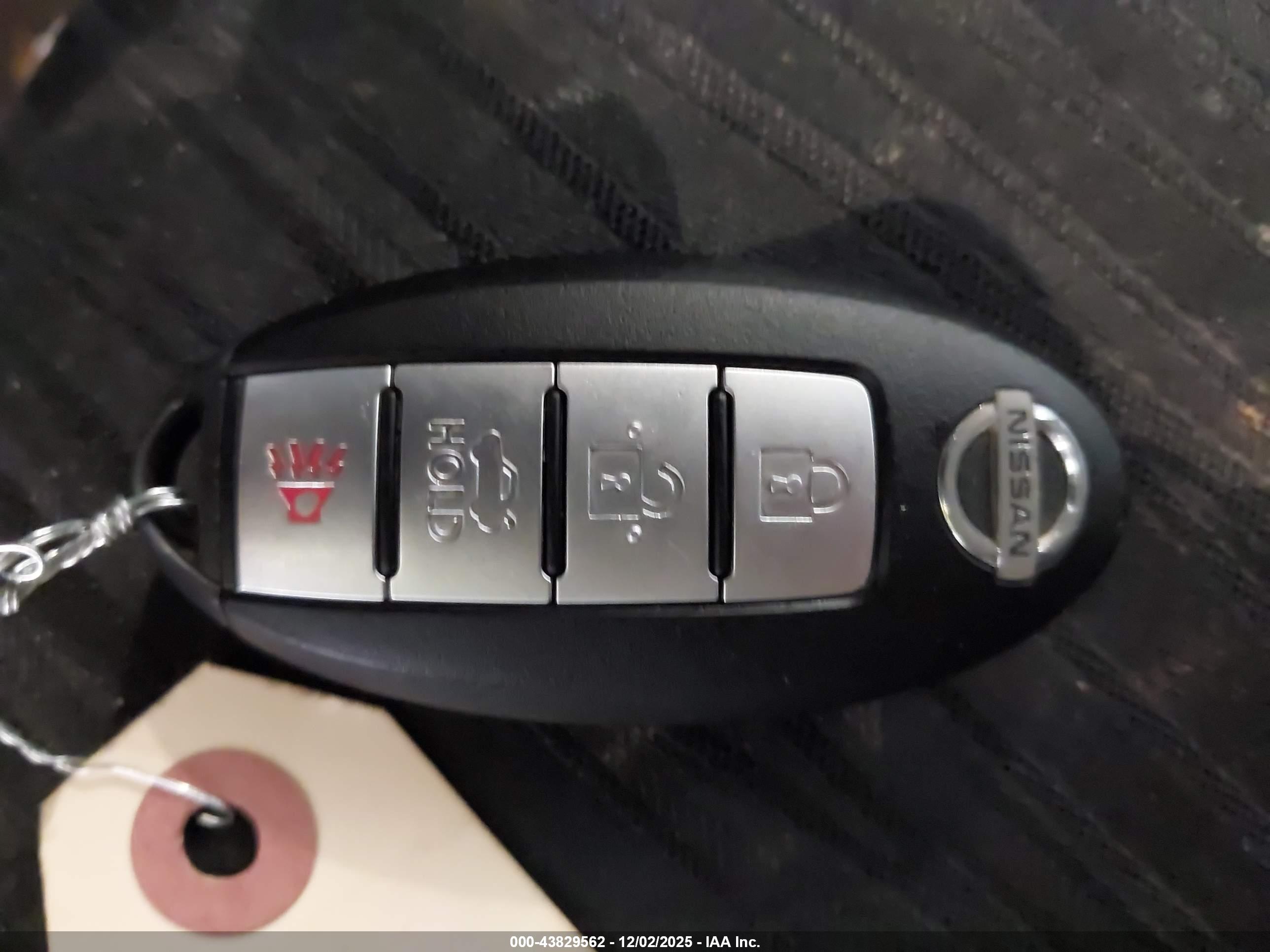 NISSAN SENTRA image 11