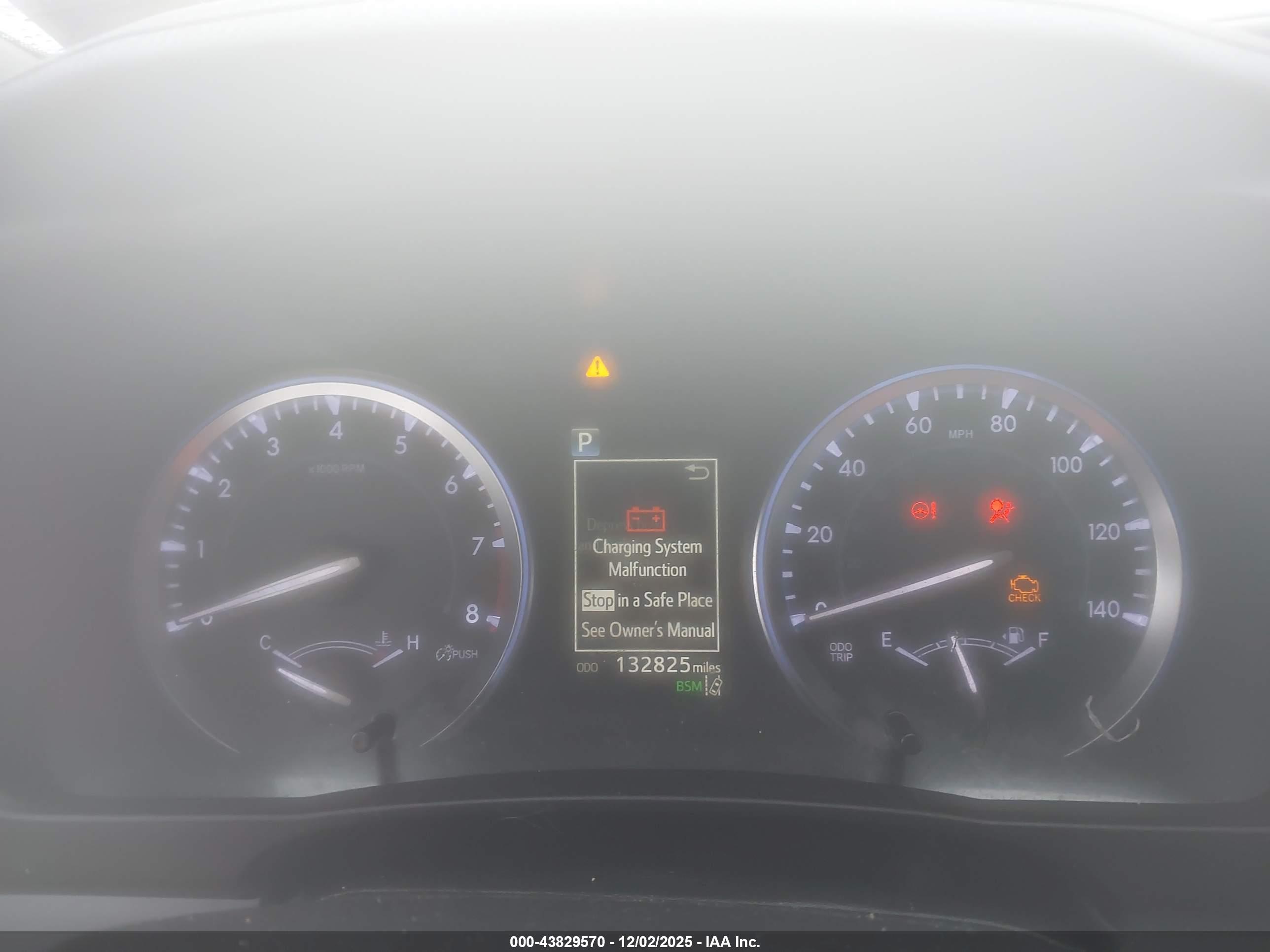 TOYOTA HIGHLANDER image 7