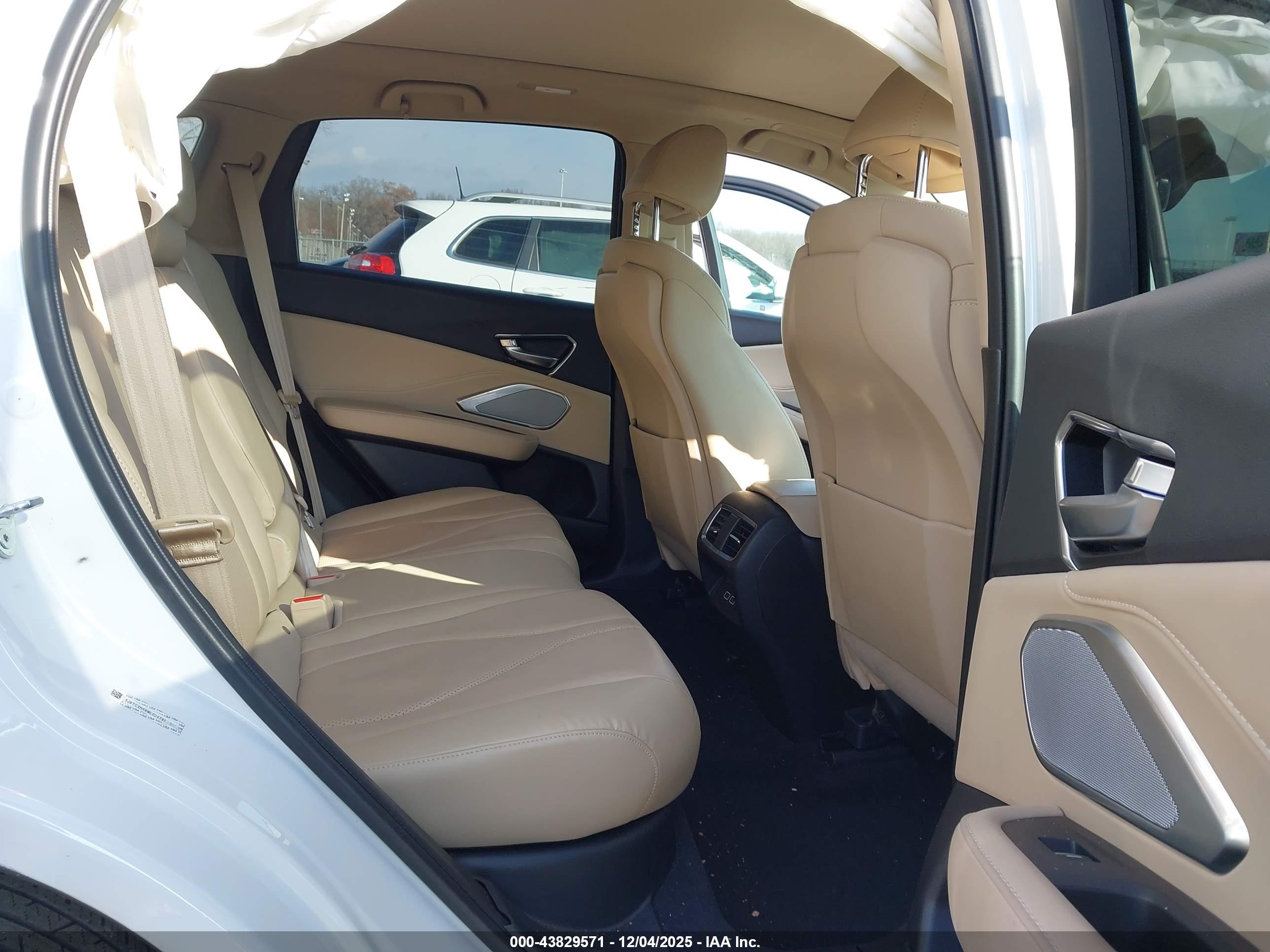 ACURA RDX image 8