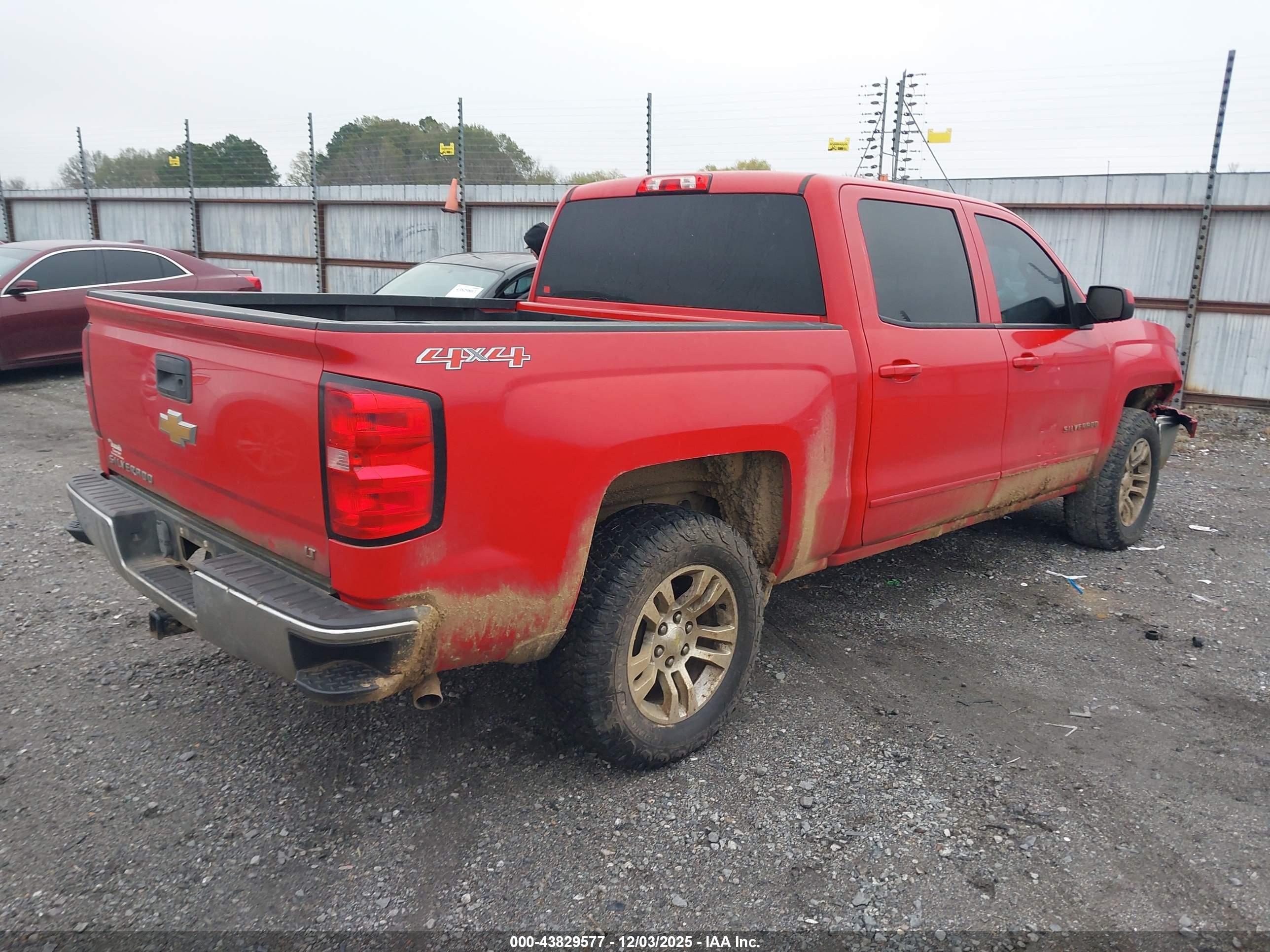 CHEVROLET SILVERADO image 4