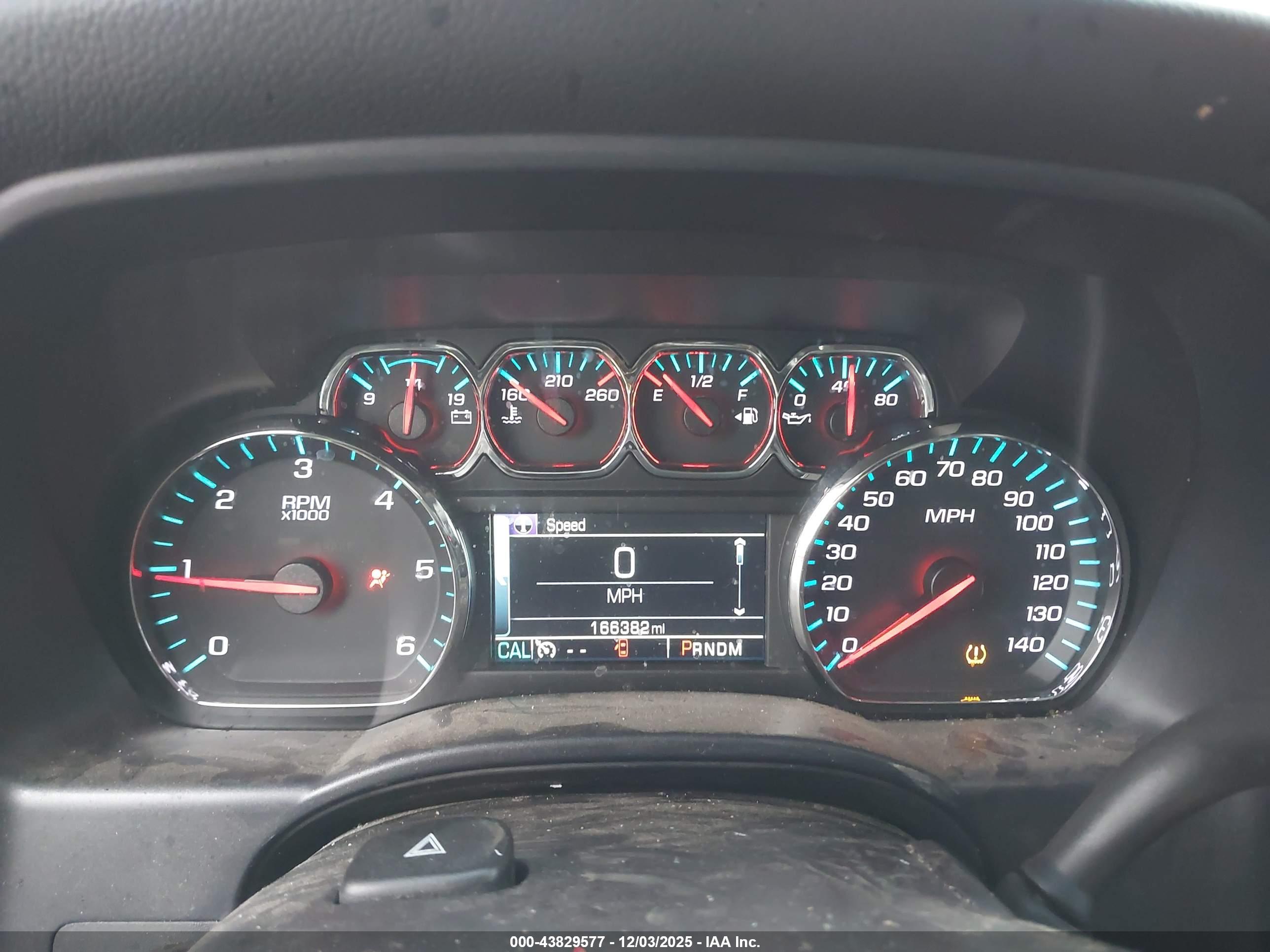 CHEVROLET SILVERADO image 7