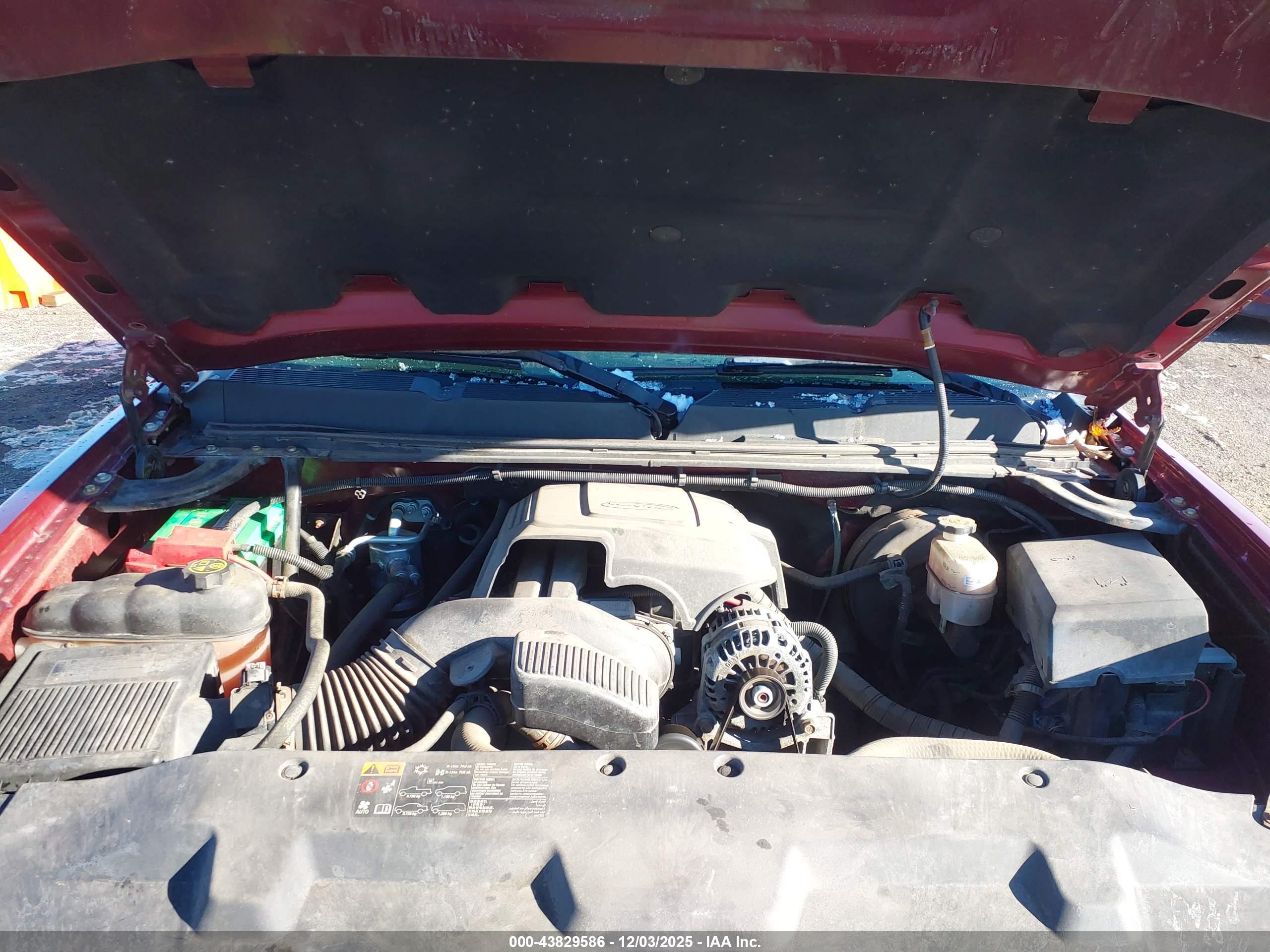 CHEVROLET SILVERADO image 10