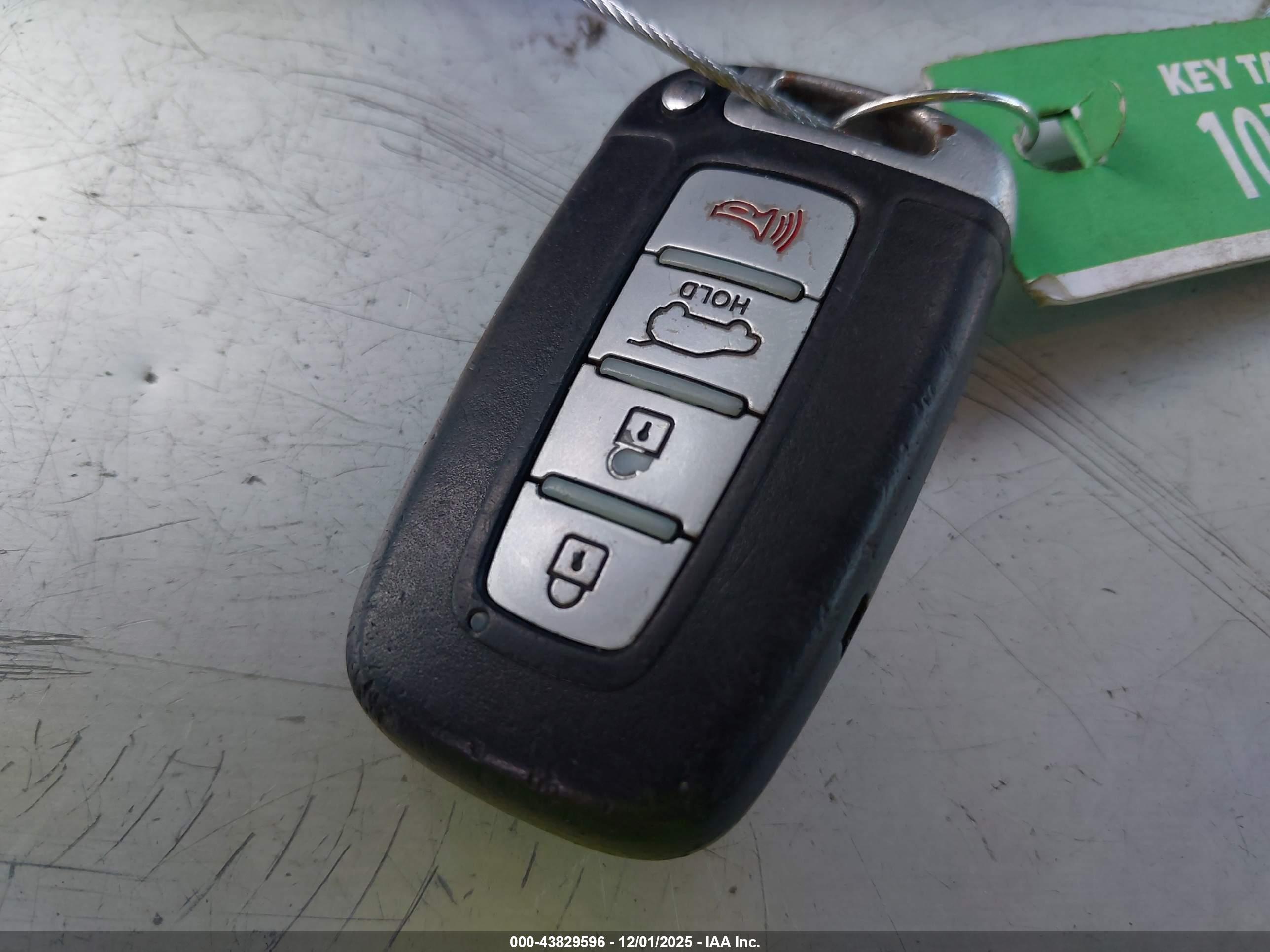 KIA SORENTO image 11