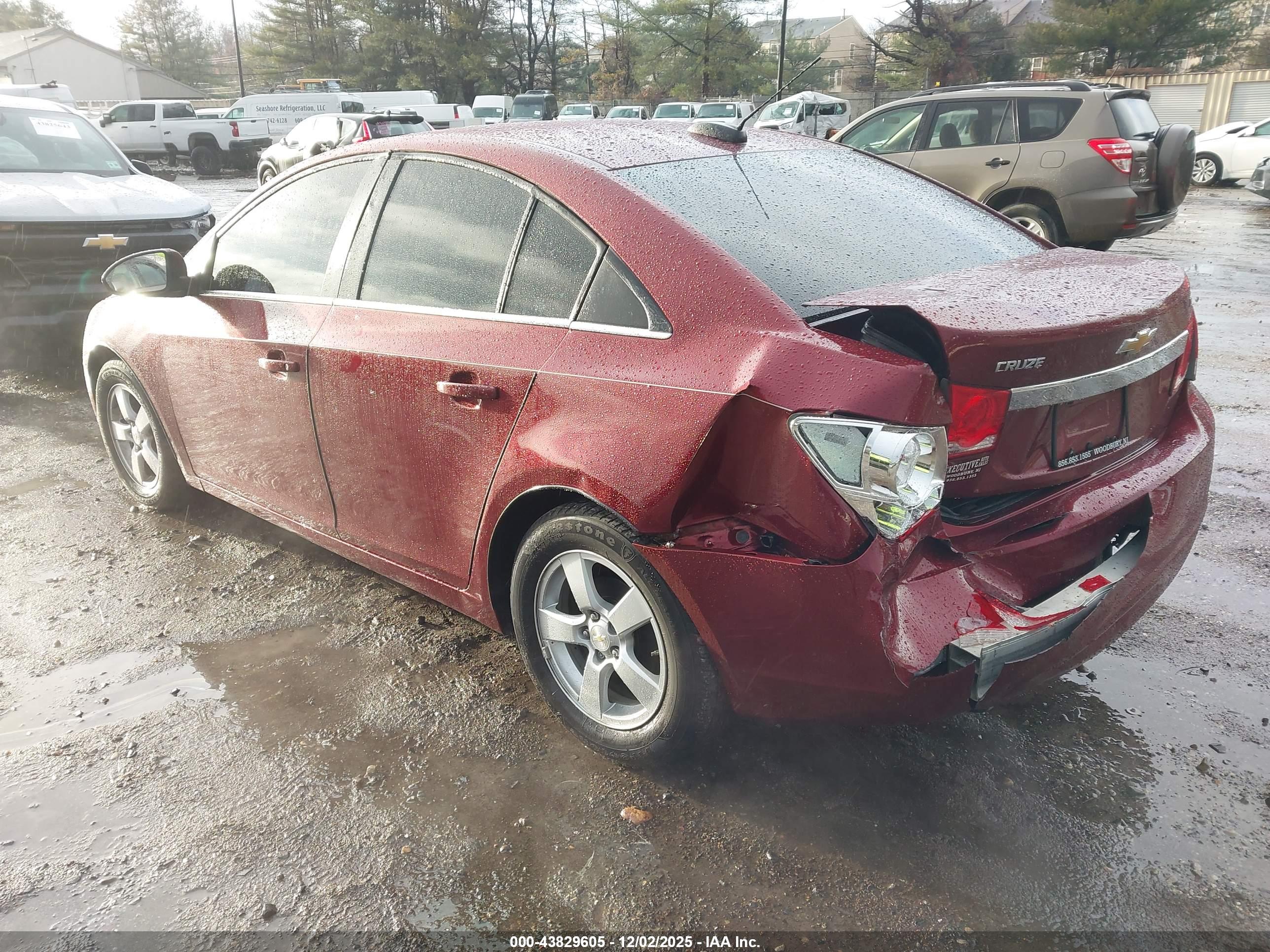 CHEVROLET CRUZE image 3