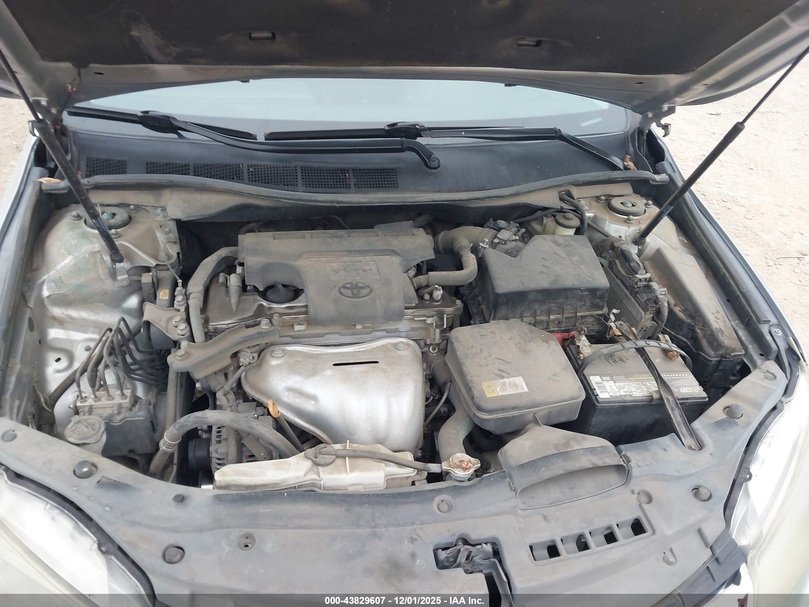 TOYOTA CAMRY image 10