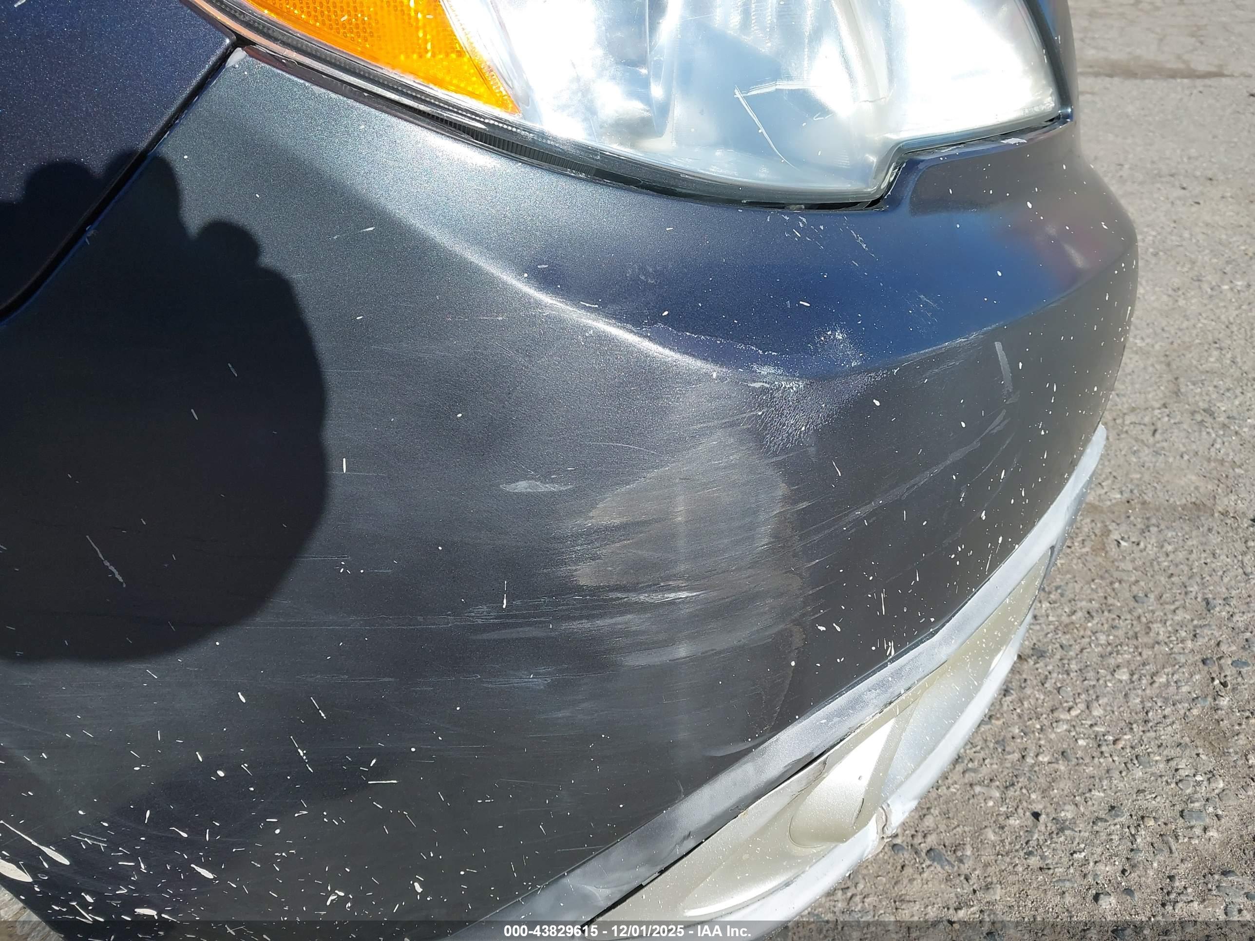 SUBARU OUTBACK image 6