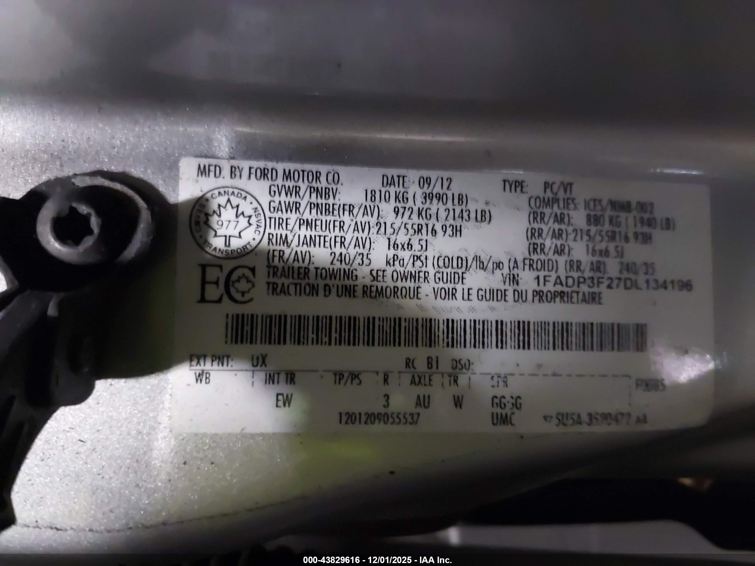 FORD FOCUS image 9