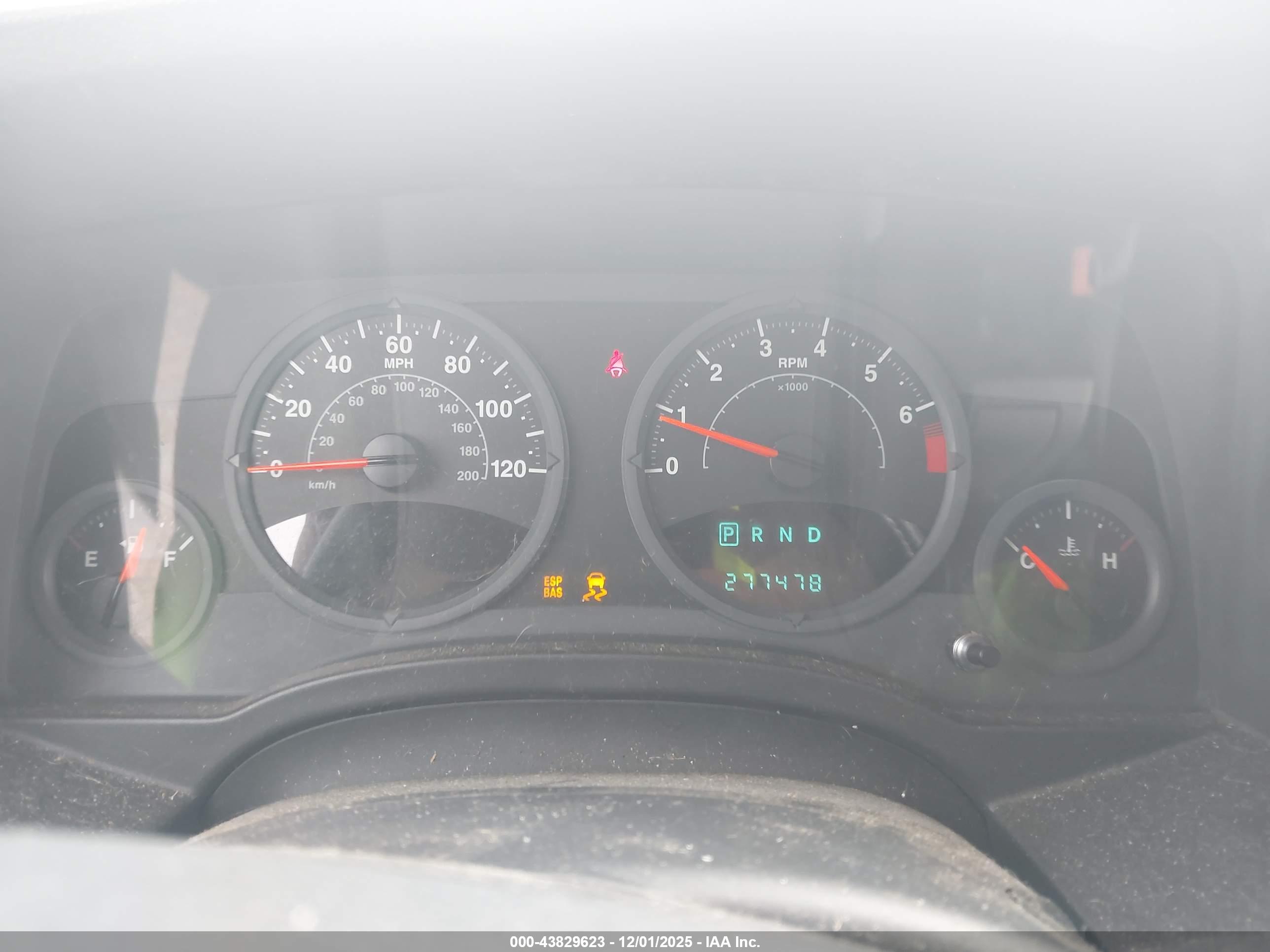 JEEP COMPASS image 7