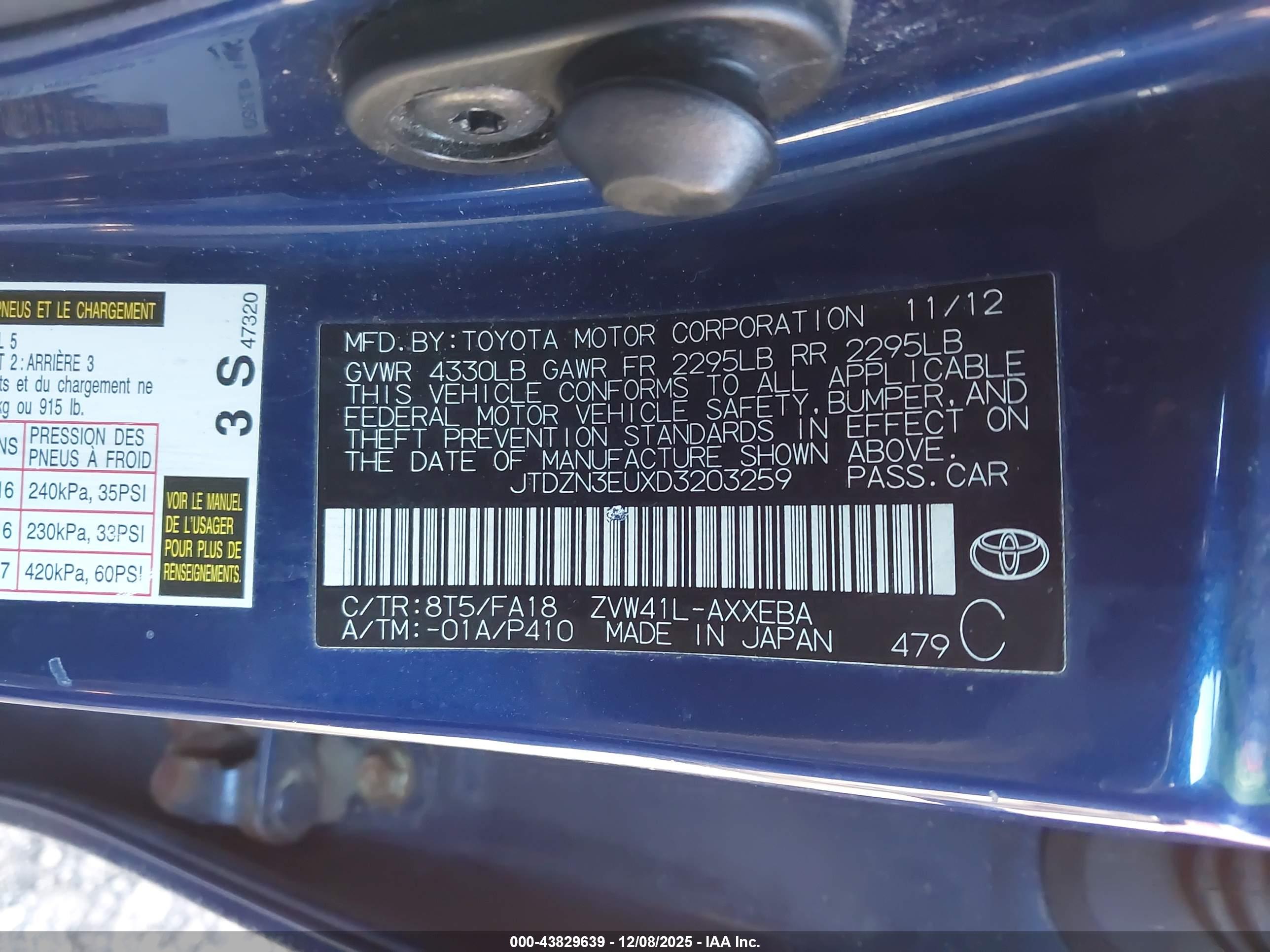 TOYOTA PRIUS image 9