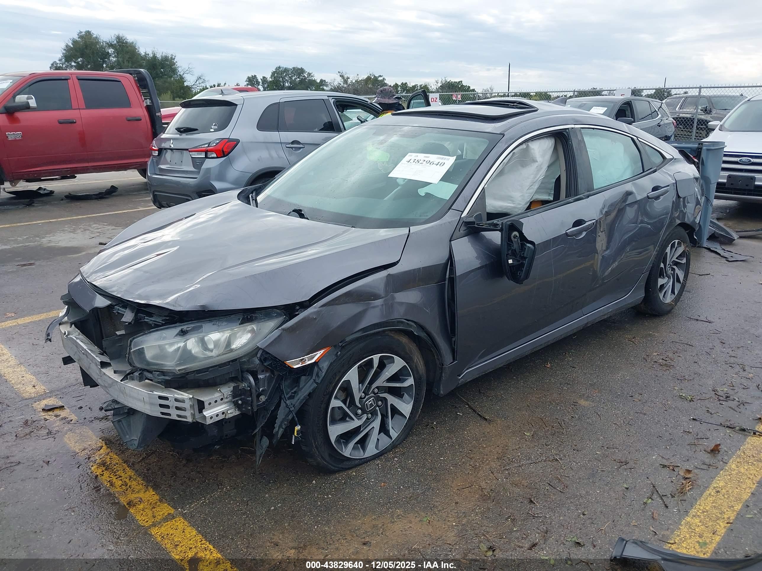 HONDA CIVIC image 2