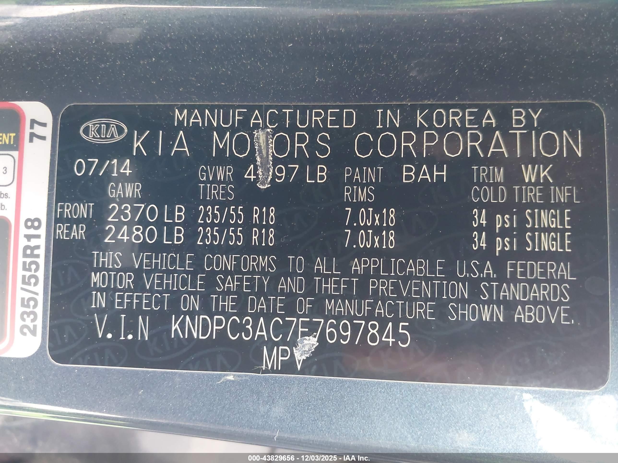 KIA SPORTAGE image 9