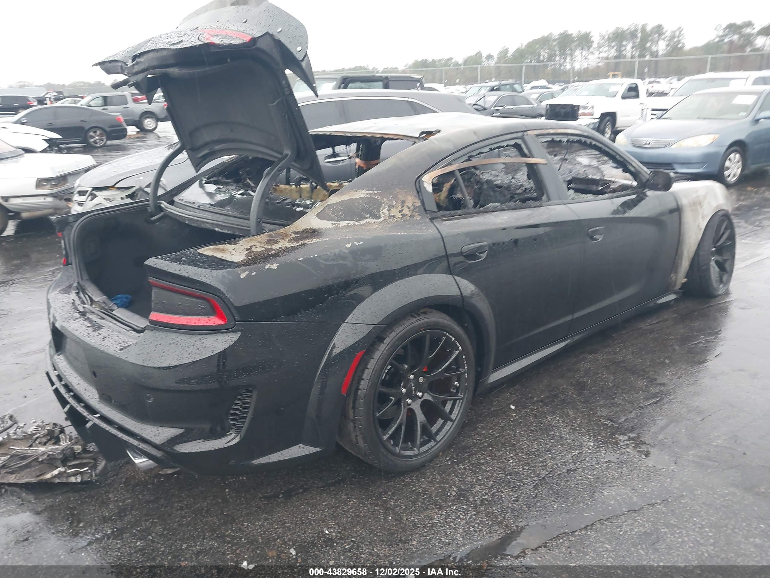 DODGE CHARGER image 4