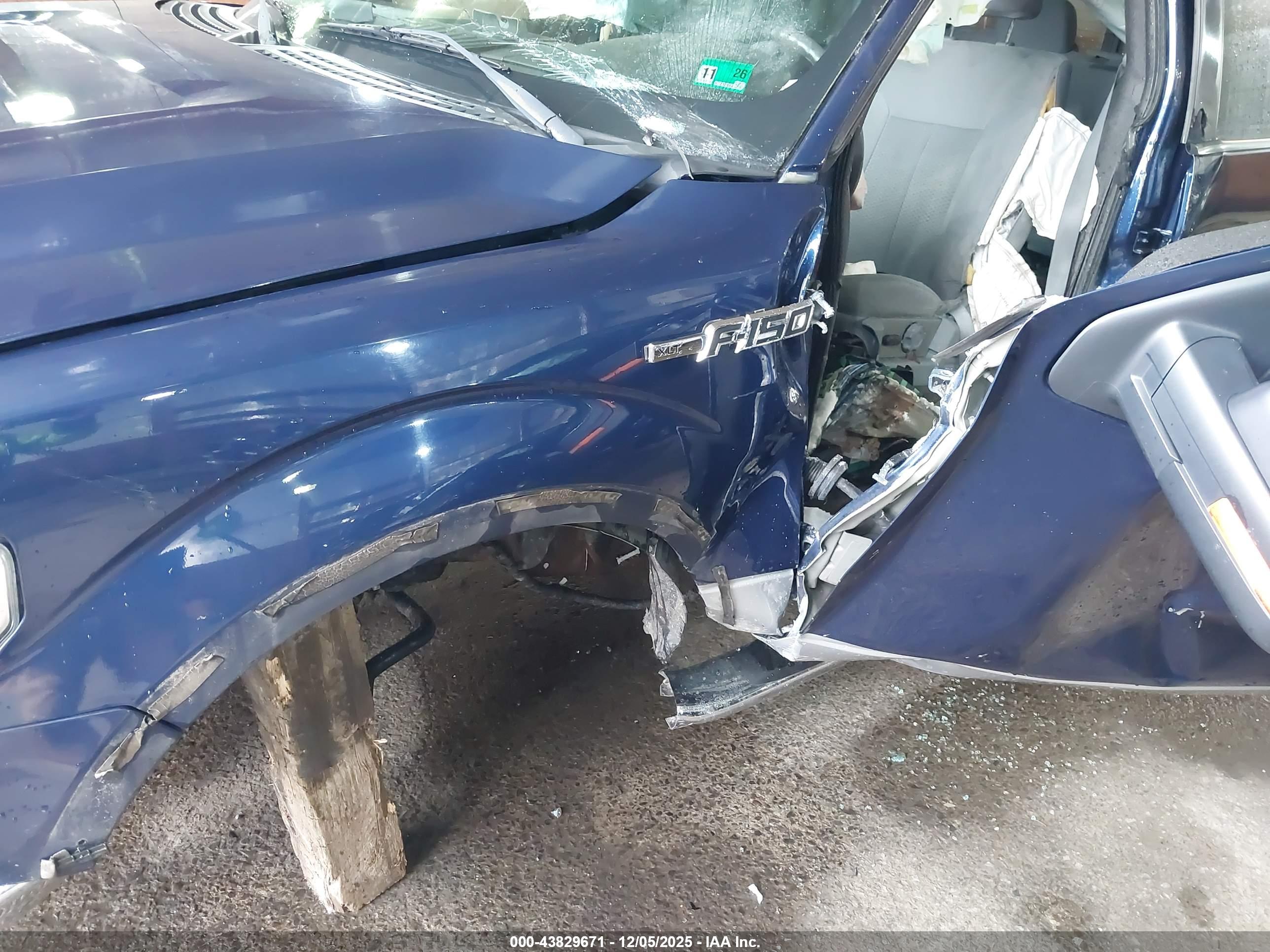 FORD F-150 image 6